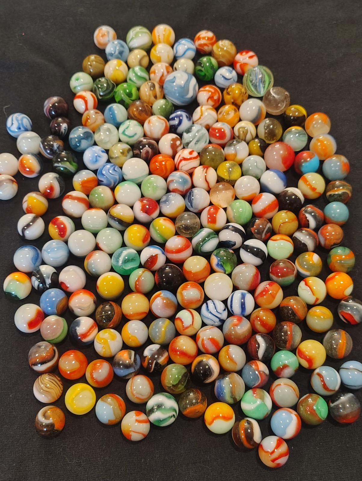 Vintage Marbles Peltier Akro Vitro And Others