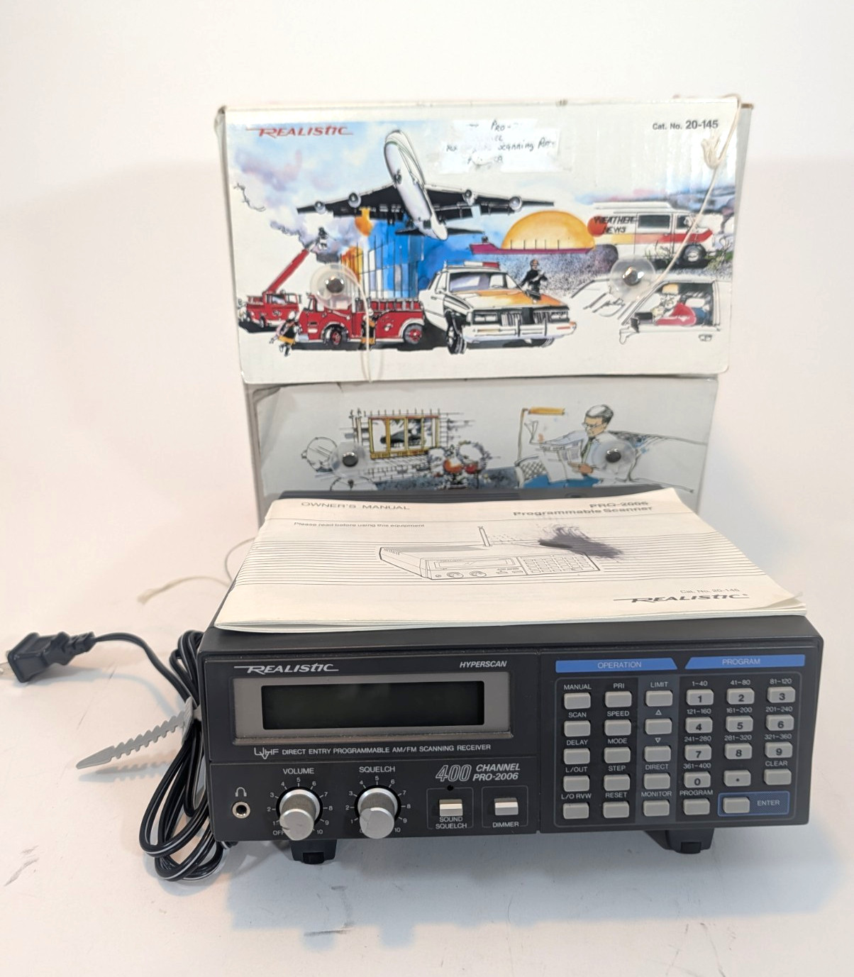 Realistic PRO-2006 Hyperscan 400 Channel Scanner Radio Box Manual Tested Works