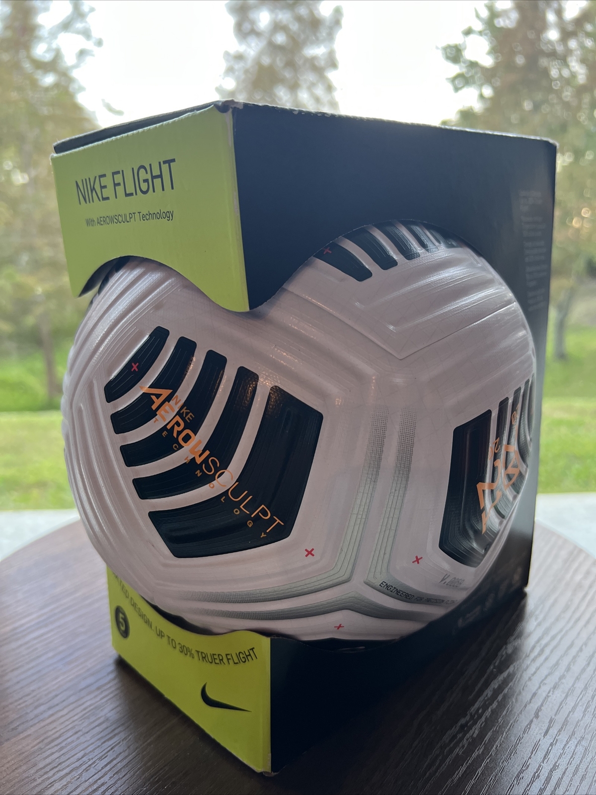 Nike Flight Aerowsculpt Soccer Ball FA-20 White Black Football DA5635-100 Size 5