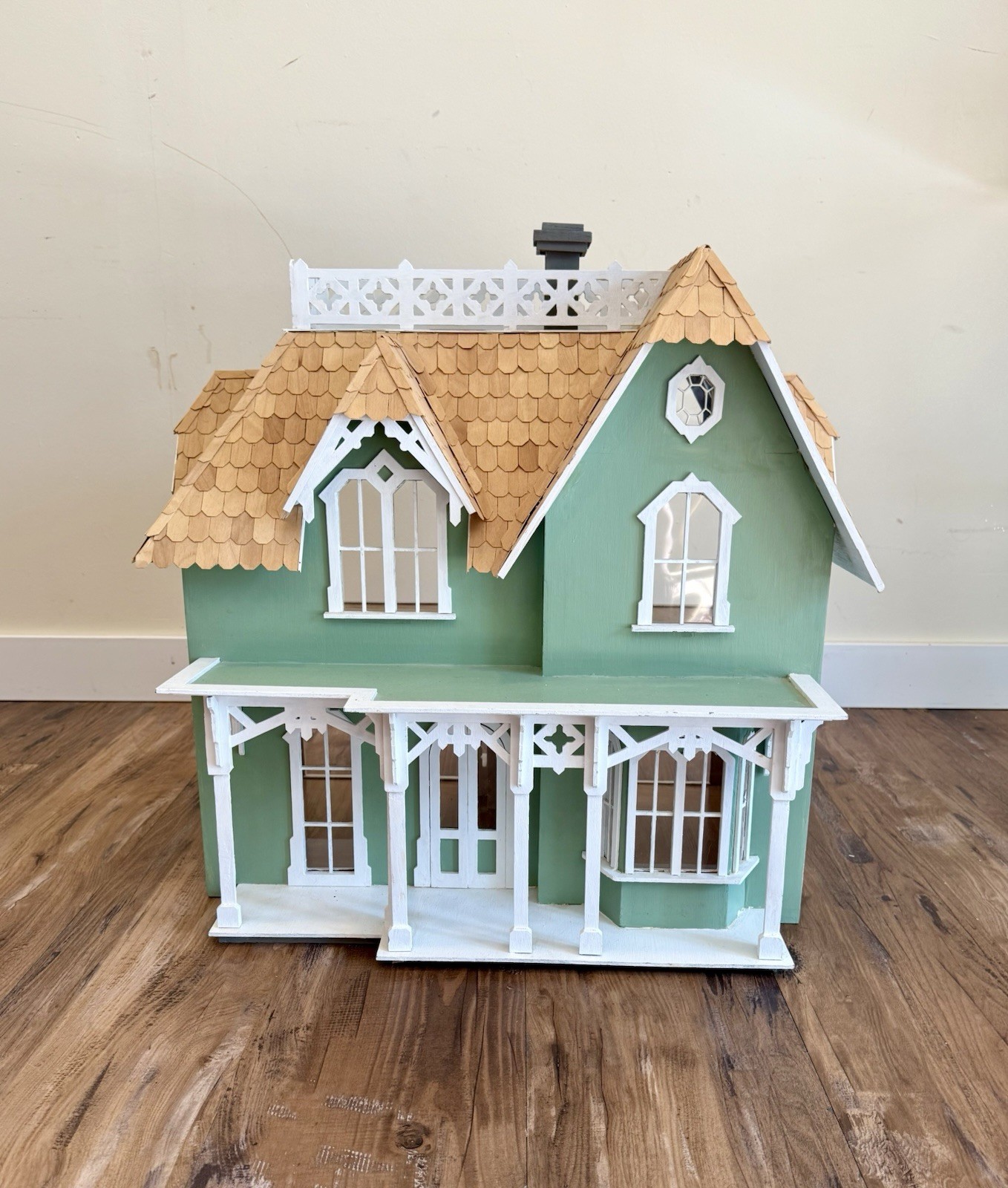 Greenleaf Chantilly Arthur Dollhouse, Assembled Local Pickup Only 98501