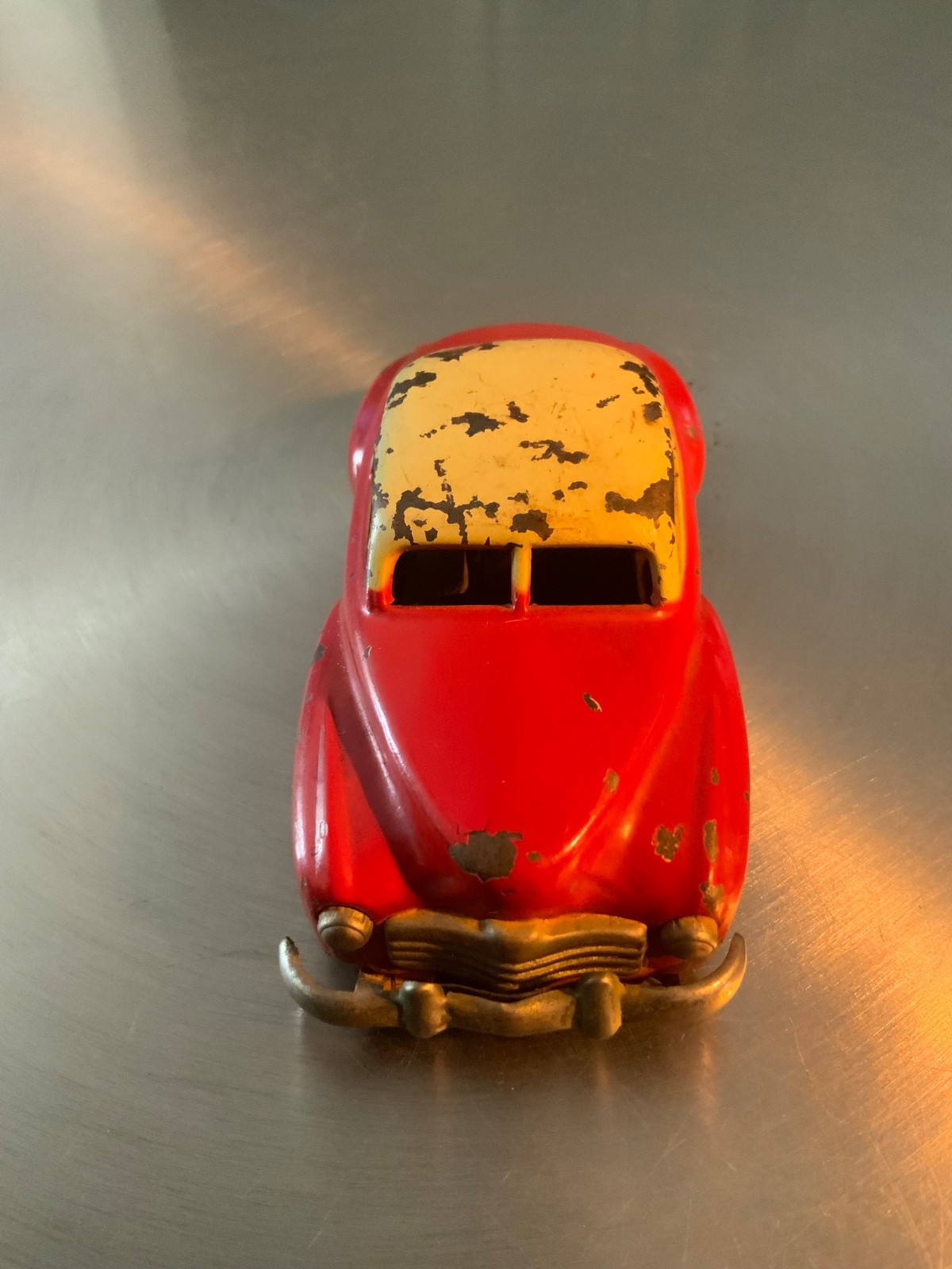 RARE: Vintage Tin Friction Car Taico Made in Occupied Japan  👀