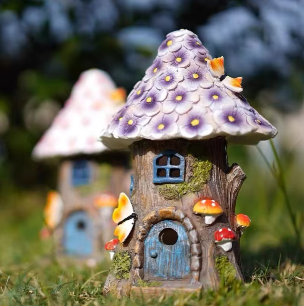 Cute Miniature Mushroom Butterfly Fairy House with Solar Light, for Garden Lawn