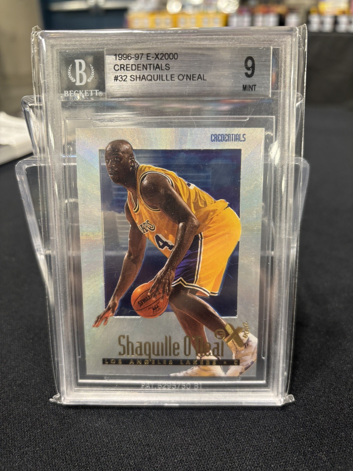 SkyBox 1996-97 E-X2000 Credentials /499 Shaquille O\'Neal Lakers BGS 9 SkyBox 1996-97 E-X2000 Credentials /499 Shaquille O\'Neal Lakers BGS 9