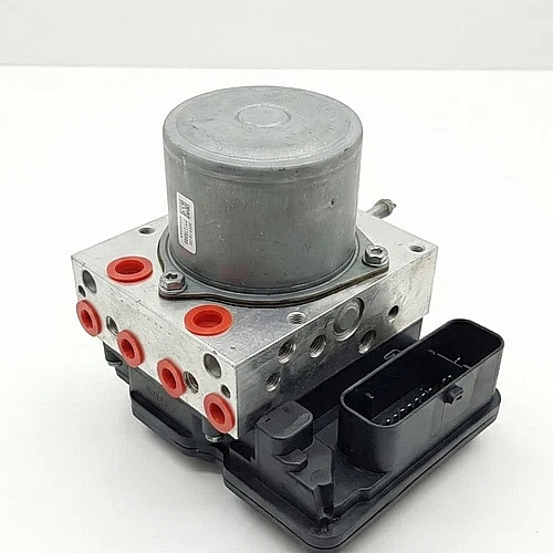 2018-2019 Nissan Kicks ABS Anti-lock Brake Pump Assembly OEM