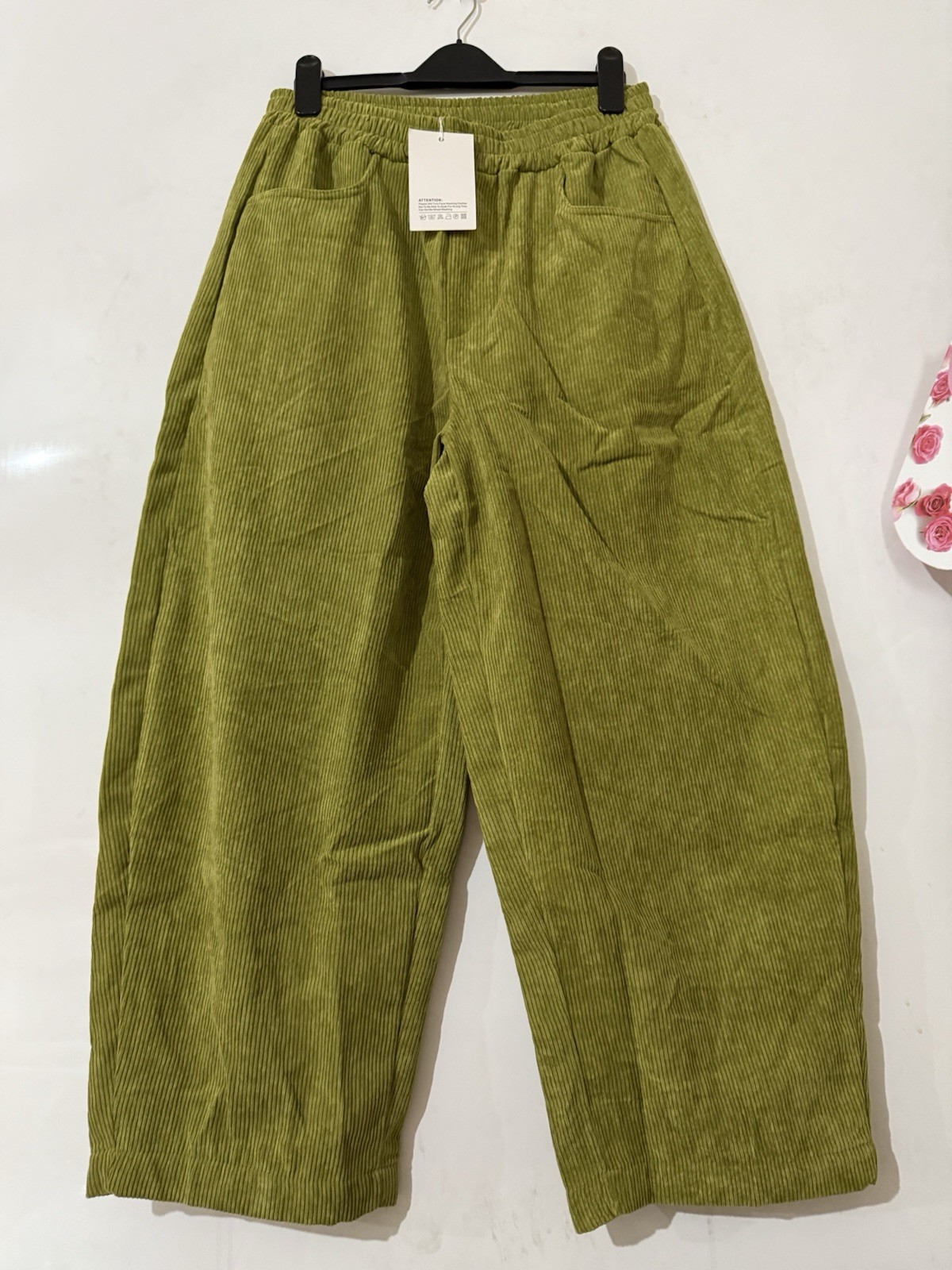 Minimalist Green Olive Corduroy Barrel Cocoon Wide Leg Trousers M 12 14 Minimalist Green Olive Corduroy Barrel Cocoon Wide Leg Trousers M 12 14