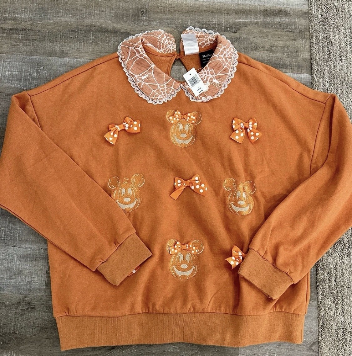 Disney Her Universe Halloween Orange Collared Pullover Sweatshirt XL