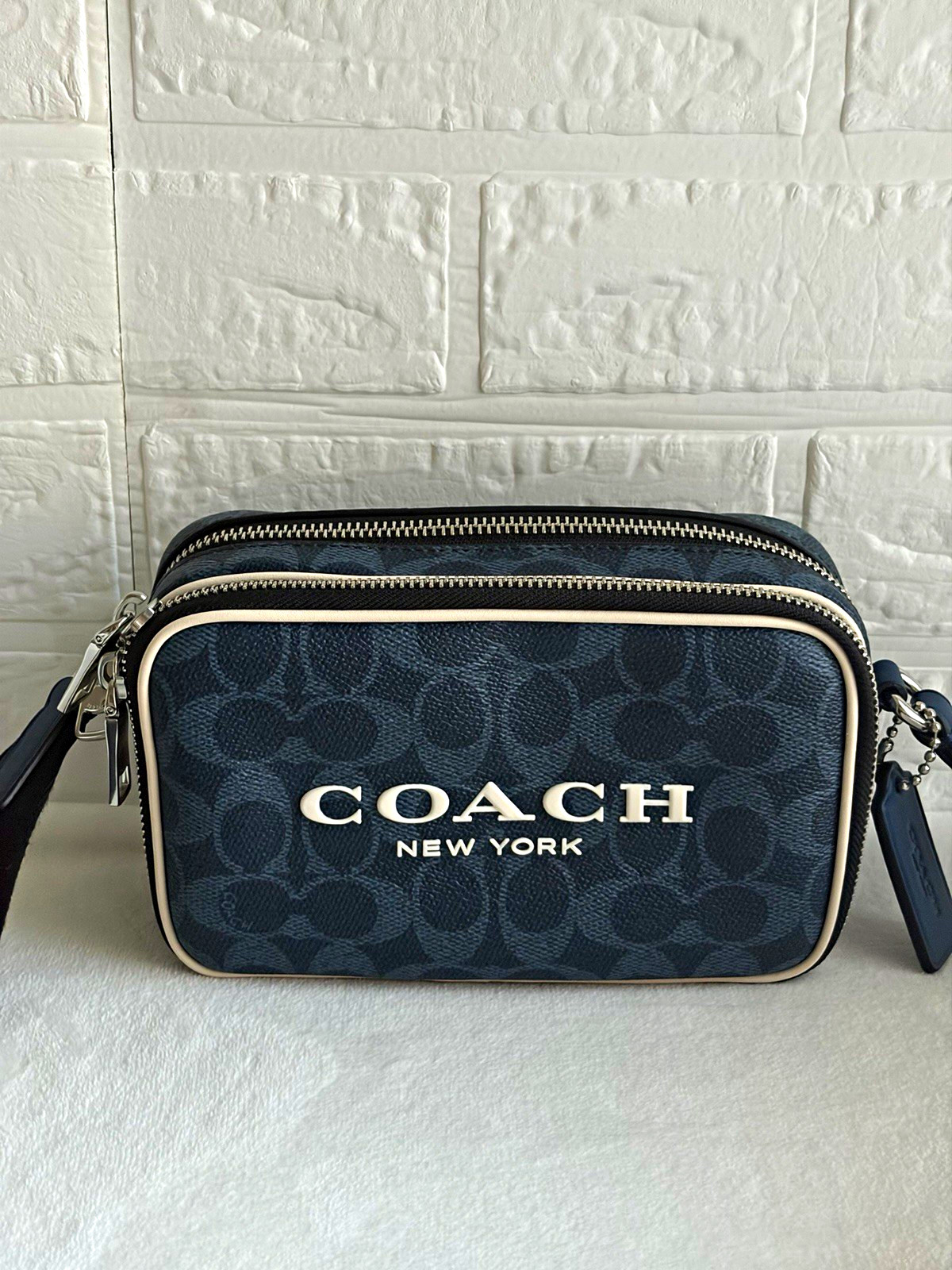 Coach Signature Colorblock Ink Blue Zip Crossbody Detachable Strap Silver CCD71