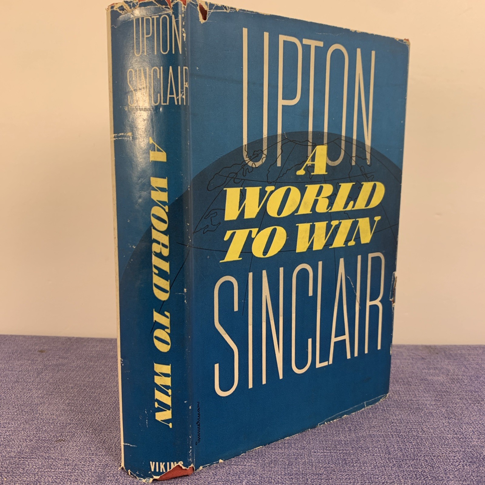 A World to Win Upton Sinclair Hardcover 1946 First Edition Viking Press DJ