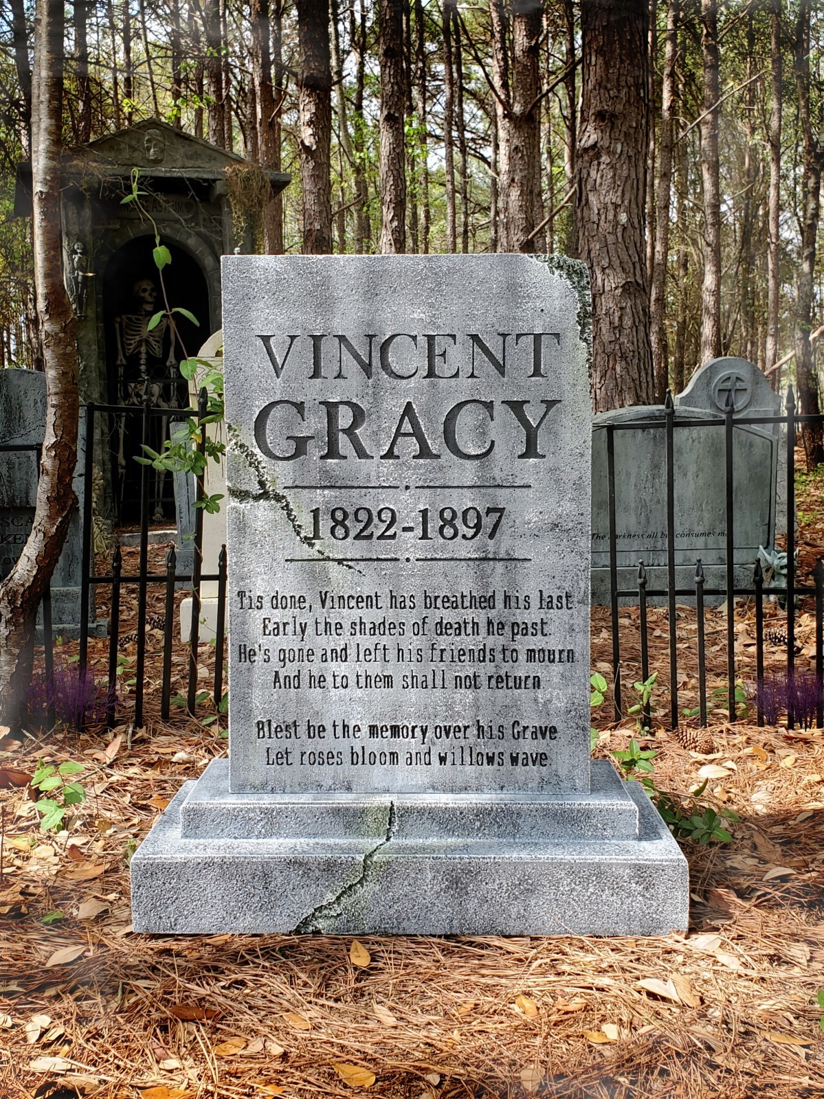 Evil Soul Studios Haunted Mansion Vincent Gracy Tombstone Life-Size NEW