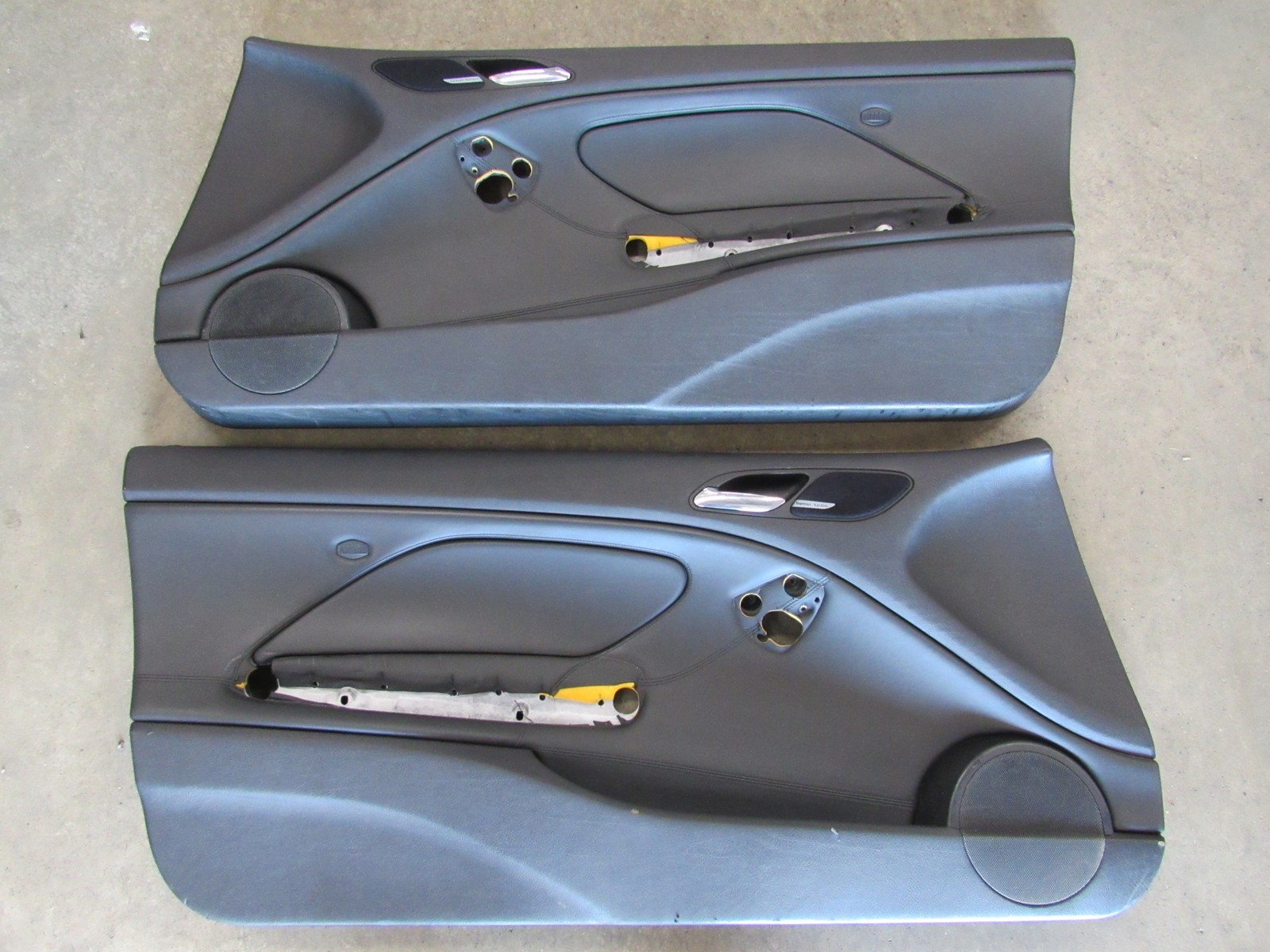 00-06 BMW M3 330Ci E46 Coupe Convertible Interior Door Panel Leather Black 064