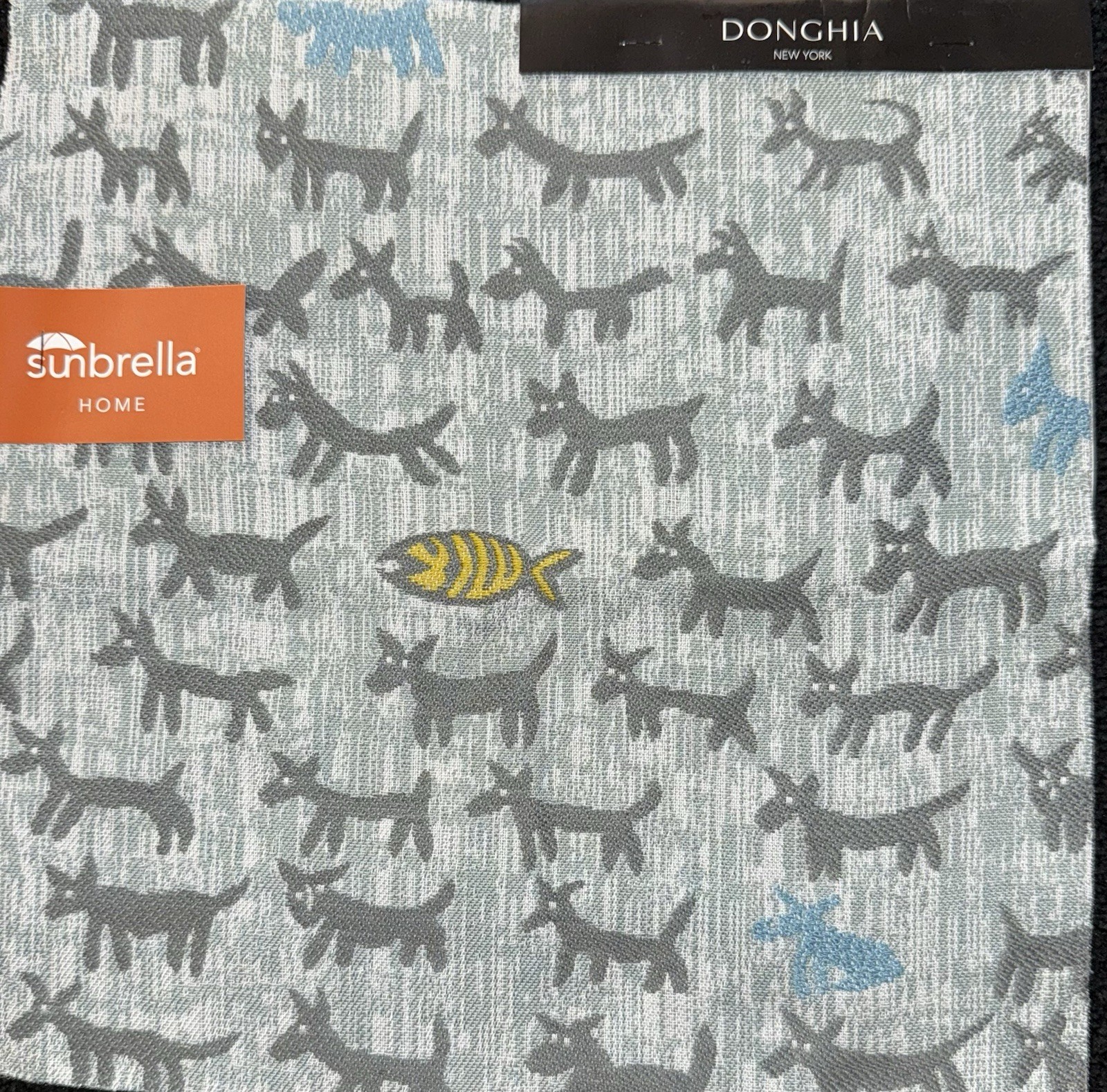 Designer Donghia Sunbrella GARDEN PETS Fabric Color: Aqua Designer Donghia Sunbrella GARDEN PETS Fabric Color: Aqua