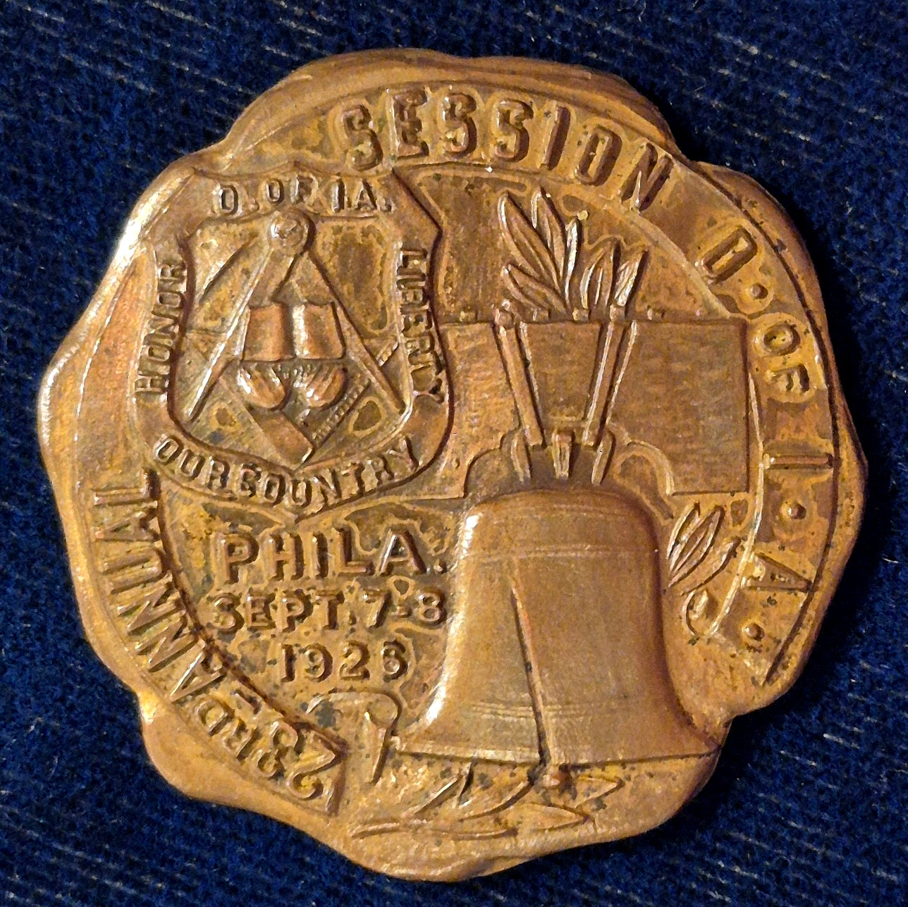 Vintage 1926 Philadelphia Sesqui-Centennial Expo Souvenir Masonic Style Token