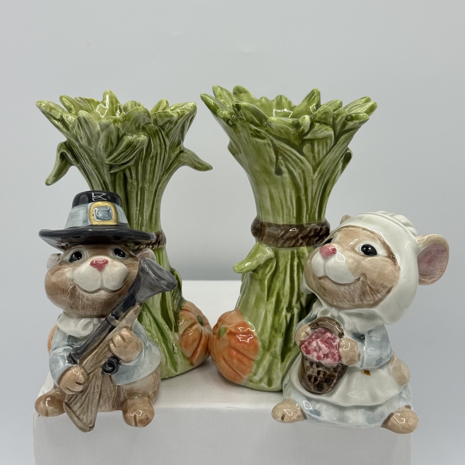 Fitz & Floyd Vtg. 1993 Thanksgiving Mayflower Pilgrim Pair Mouse Candle Holders