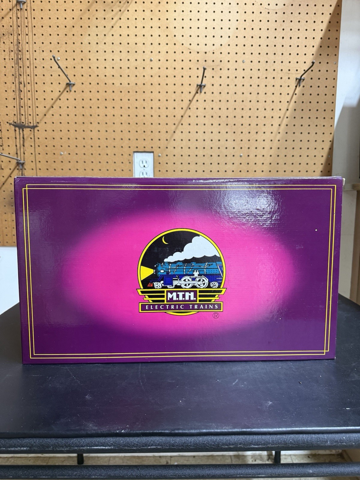 BRAND NEW MTH MT-2152LP EMD F3 AA Diesel Set RARE BRAND NEW MTH MT-2152LP EMD F3 AA Diesel Set RARE