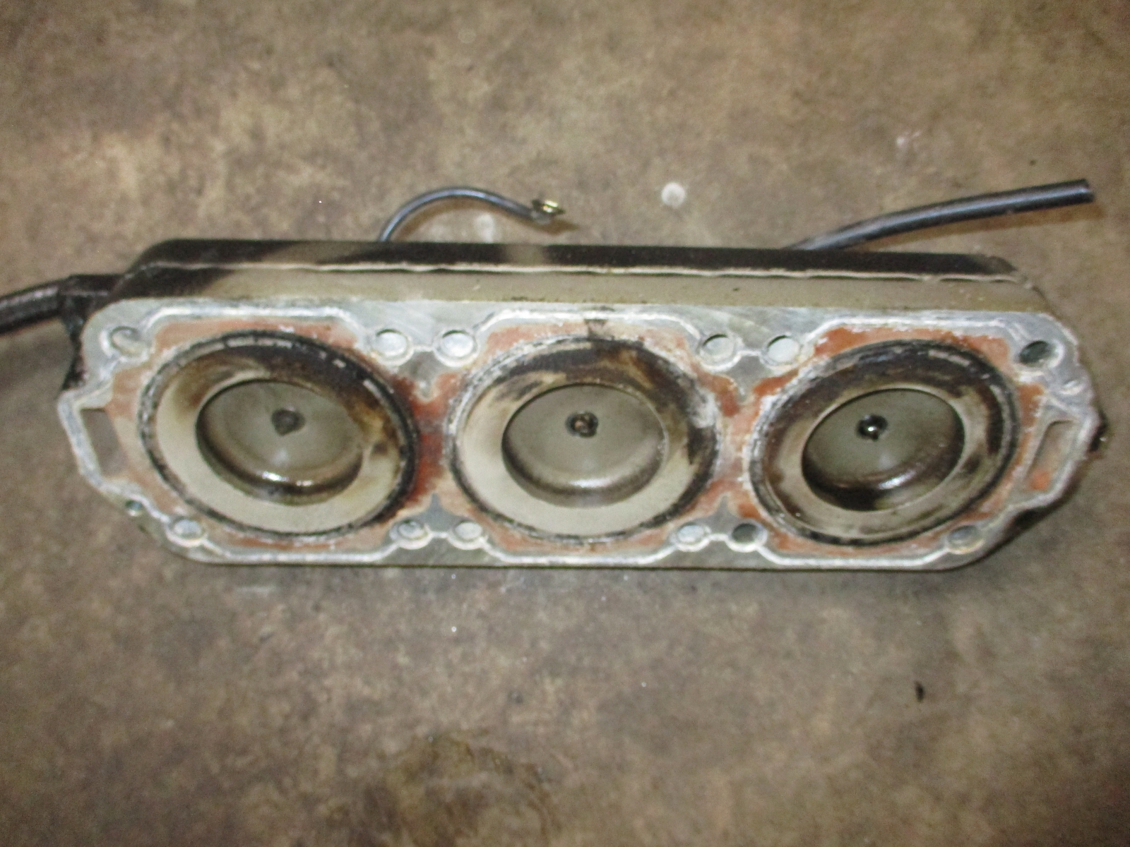 Mercury SWS 150hp 2 stroke outboard cylinder head (858281-C)