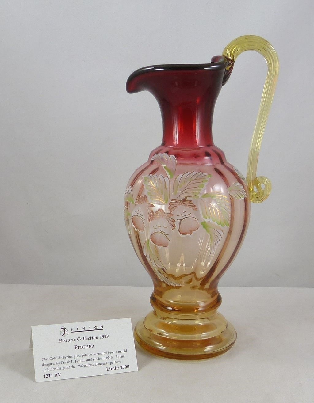 Fenton 1211 AV Gold Amberina 9½\