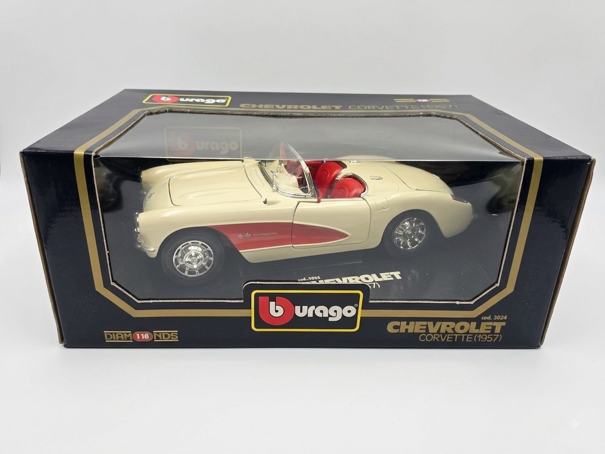 Bburago 1:18 Chevrolet Corvette 1957 Cod 3034 Con Caja