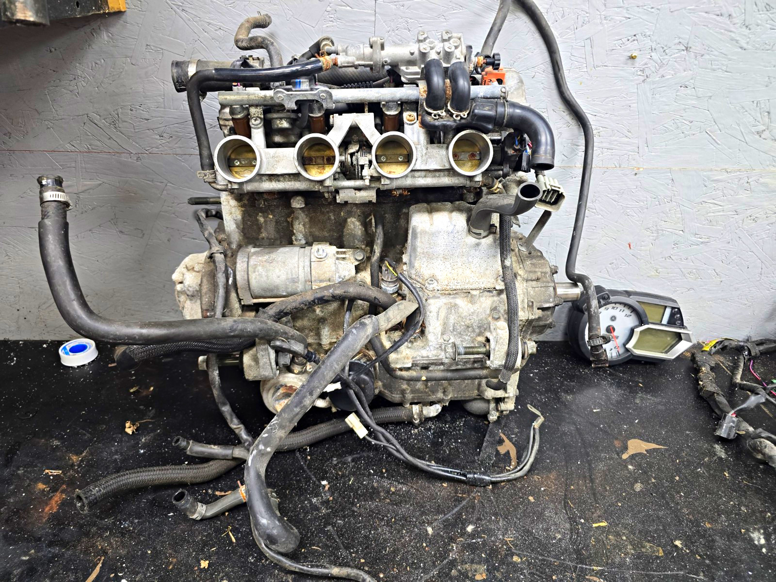 2007 Yamaha Apex Engine 1000cc w/ wiring harness, ecm, voltage regulator, dash 2007 Yamaha Apex Engine 1000cc w/ wiring harness, ecm, voltage regulator, dash