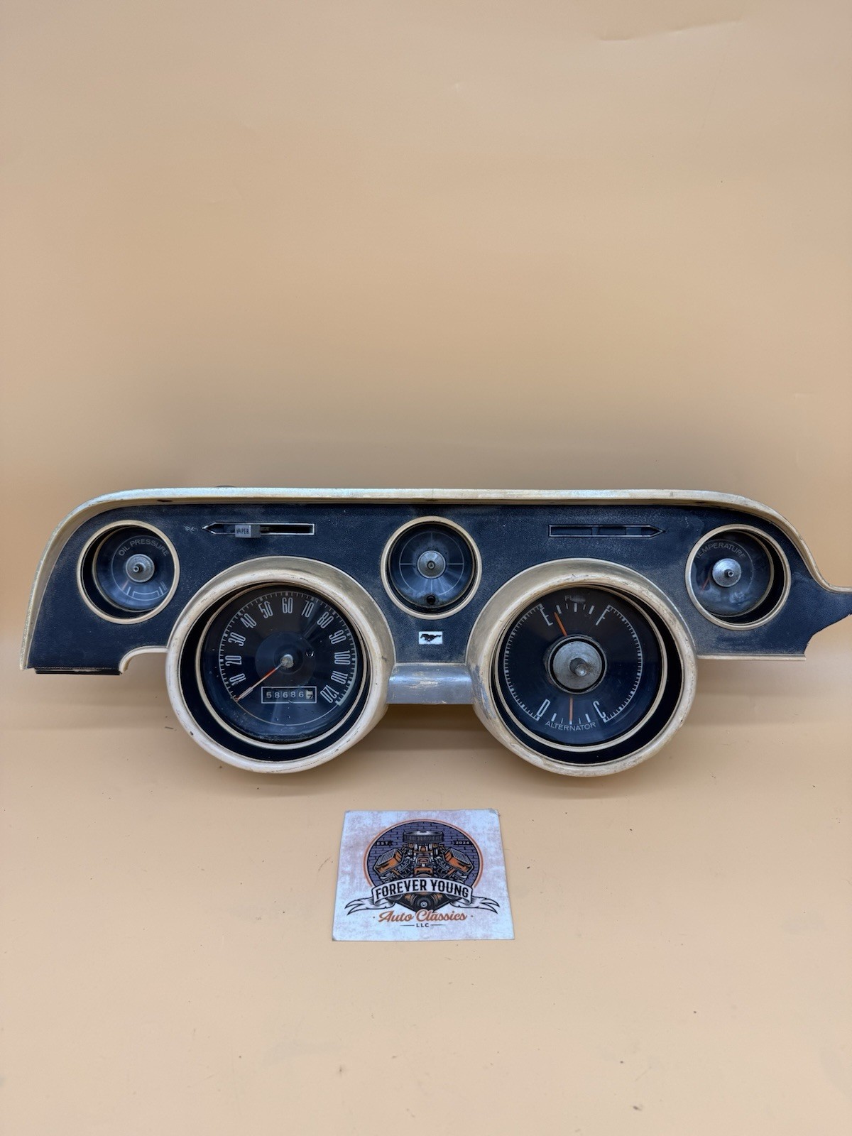 1968 Ford Mustang Instrument Gauge Cluster ORIGINAL C8ZF-10843 1968 Ford Mustang Instrument Gauge Cluster ORIGINAL C8ZF-10843