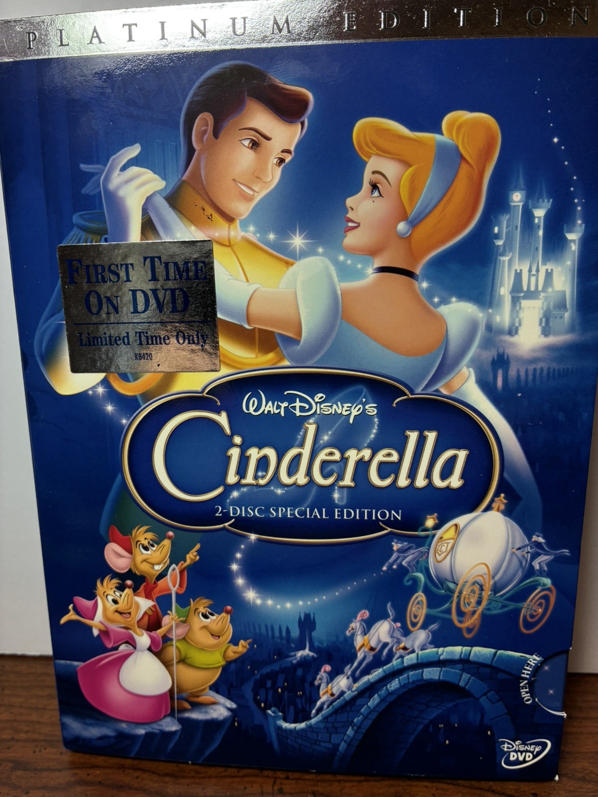 Walt Disney's Cinderella (DVD 2-Disc Set, Special Platinum Edition) New/ Sealed Walt Disney's Cinderella (DVD 2-Disc Set, Special Platinum Edition) New/ Sealed