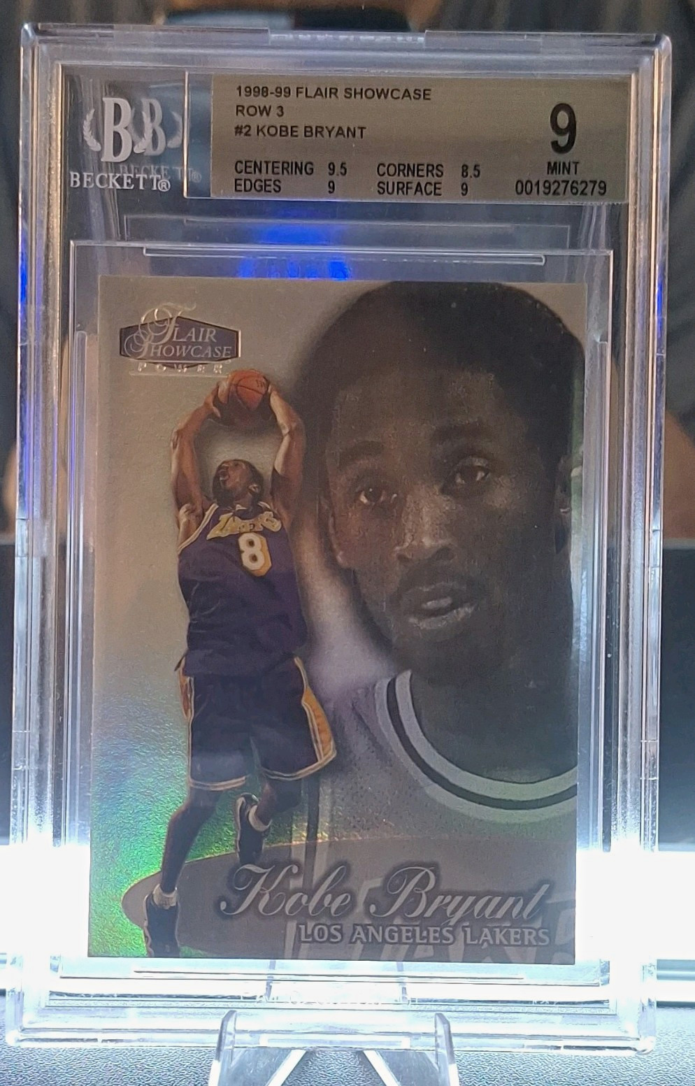 1998 Flair Showcase Kobe Bryant Row 3 (HOF) (#02) BGS9 BGS