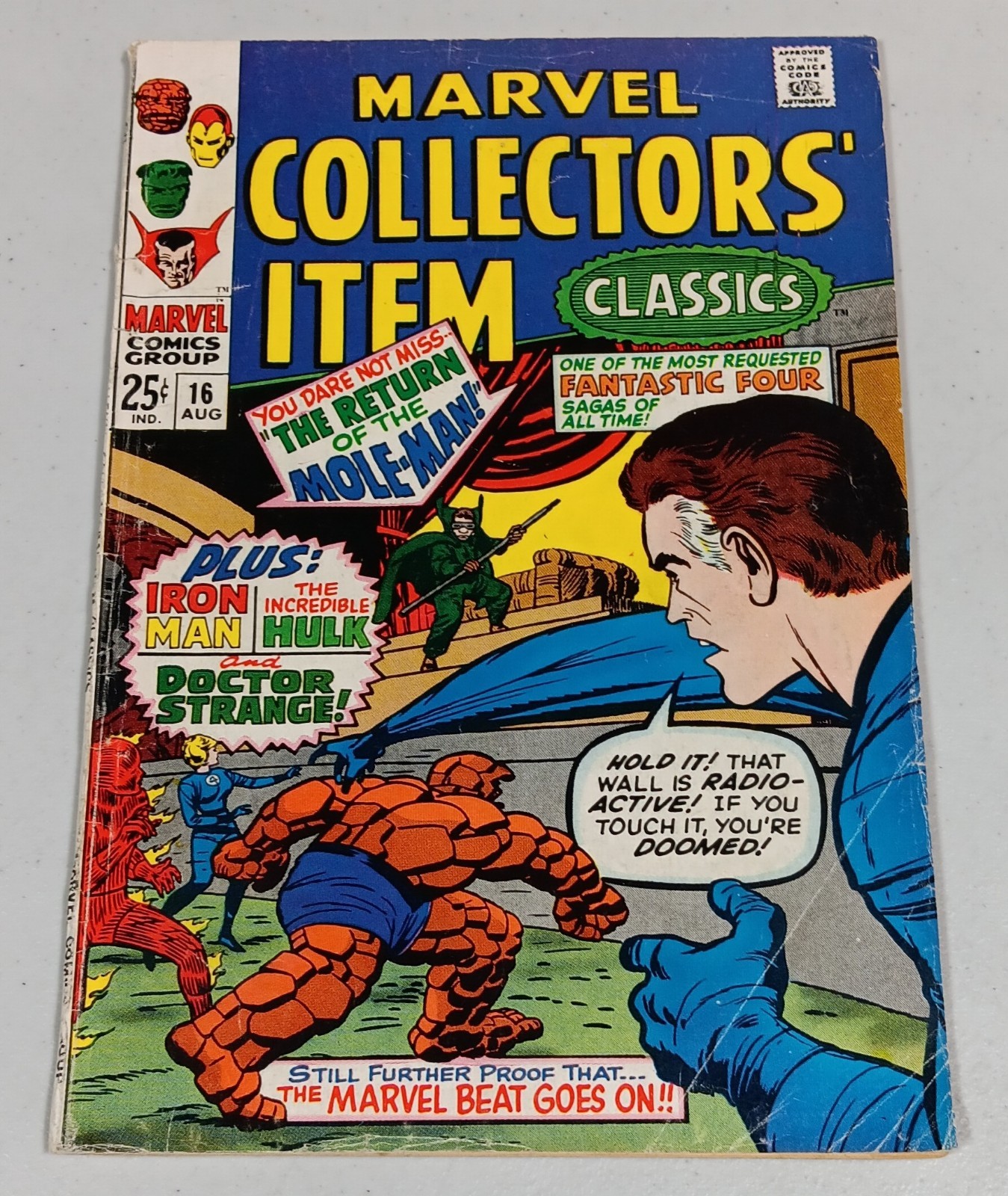Marvel Collectors\' Item Classics #16- Hulk, FF, Black Knight, everybody