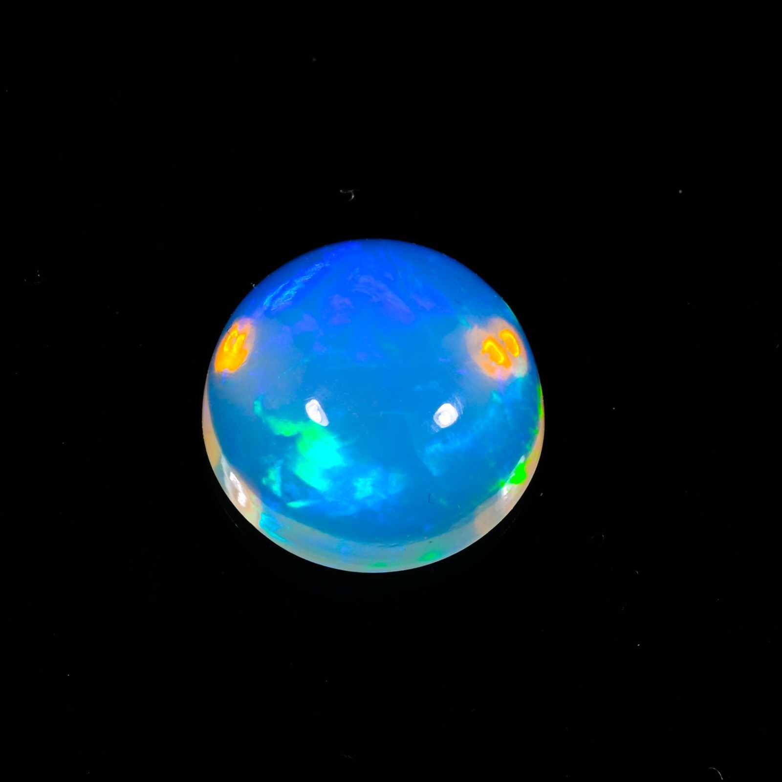 2.70 CT Natural Ethiopian ++Opal  Fire Loose Cabochon Gemstone 10x10x5 mm