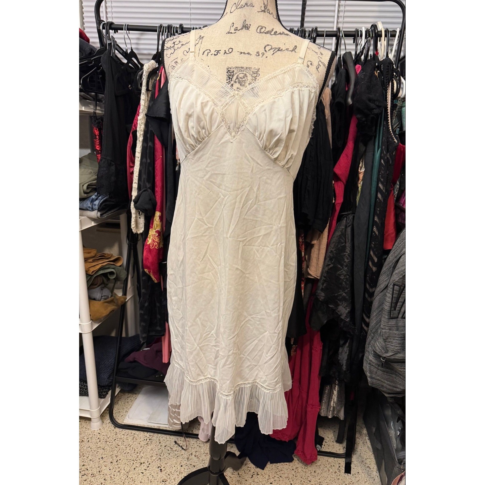 Vintage 50s Seamprufe White Nylon Tricot Full Slip Lace Ruffle Hem Size 38 Short