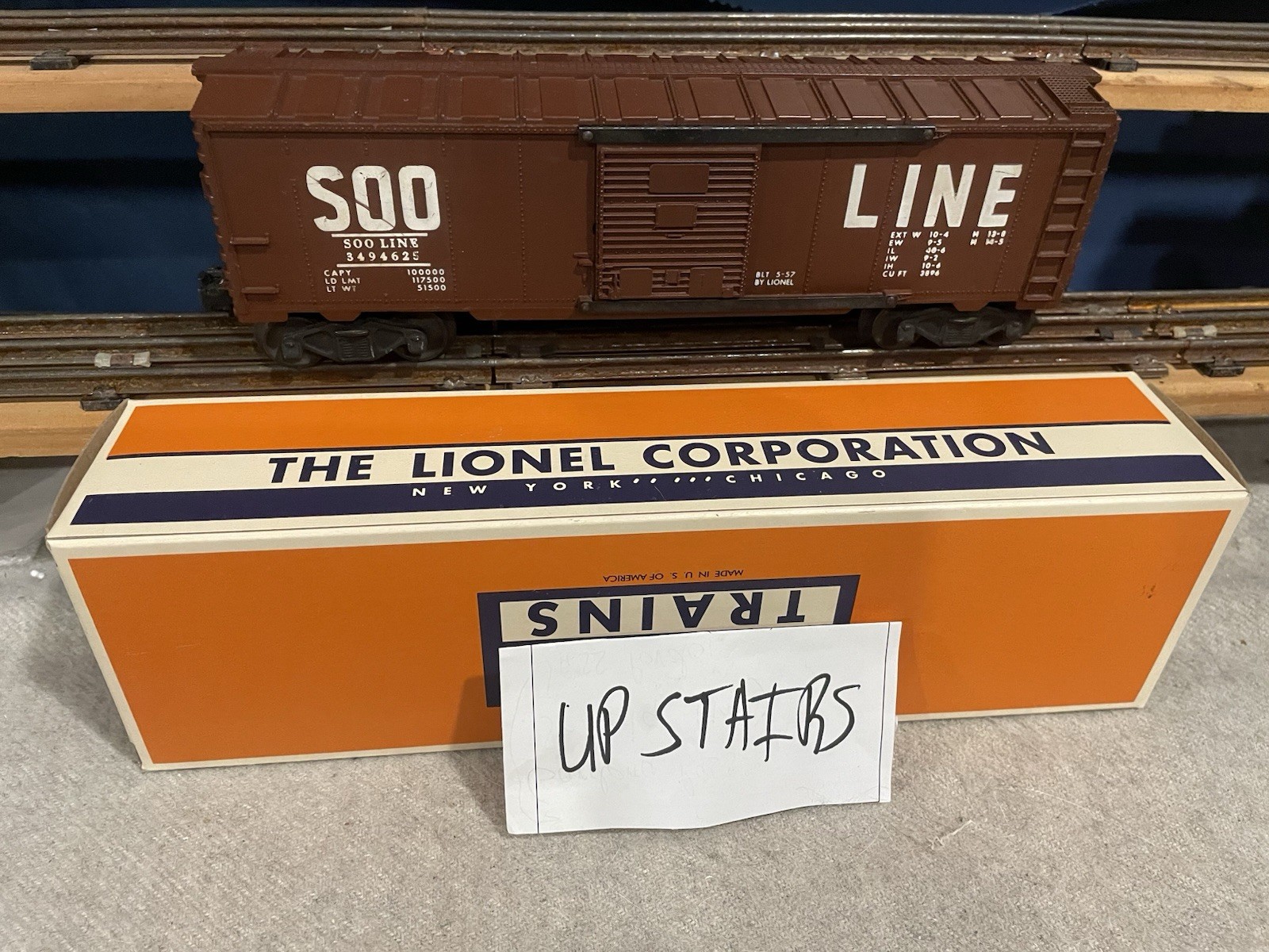 LIONEL POSTWAR SCARCE 3494-625 SOO LINE OPERATING BOX CAR. REPRO BOX LIONEL POSTWAR SCARCE 3494-625 SOO LINE OPERATING BOX CAR. REPRO BOX
