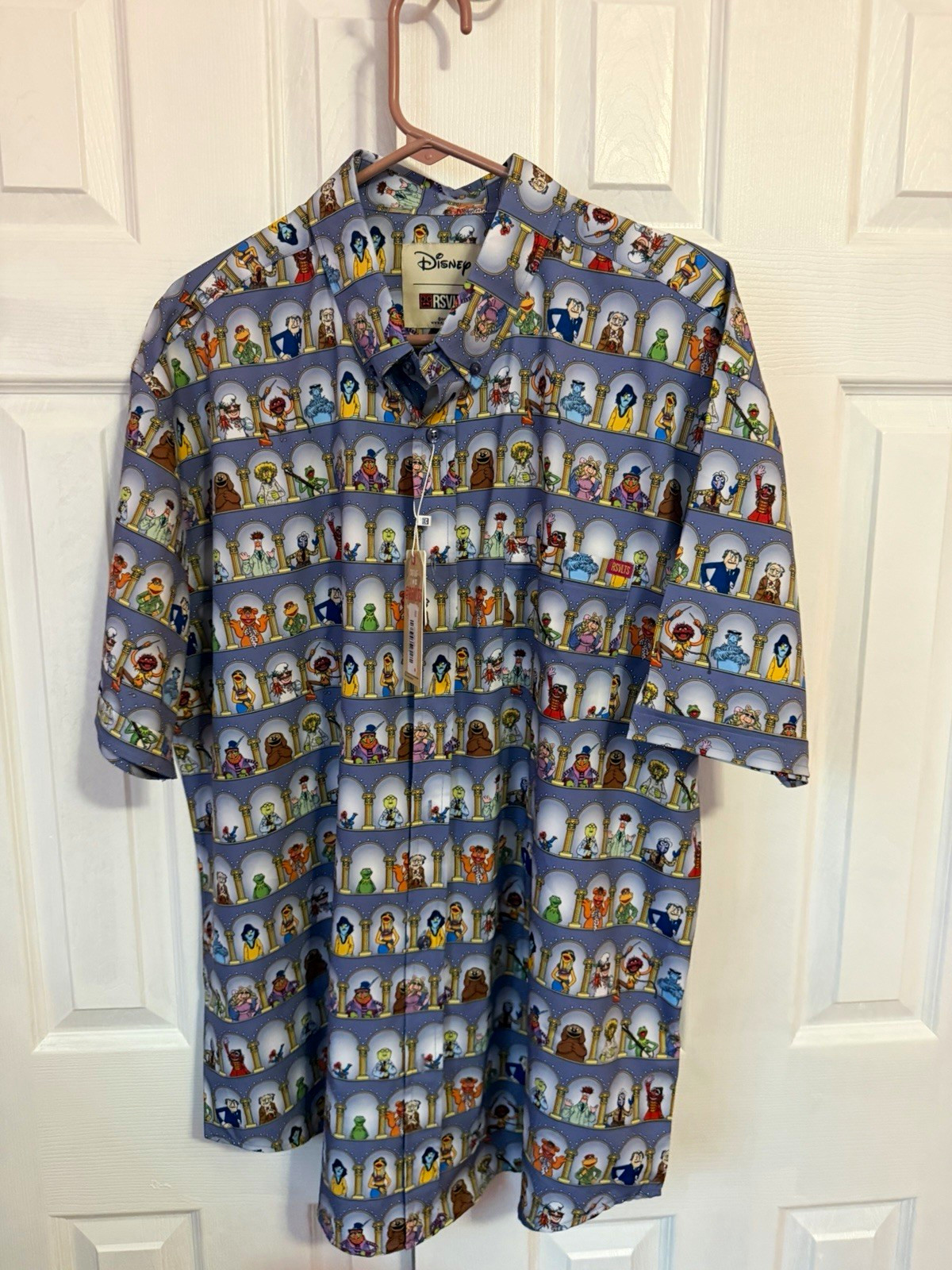 RSVLTS Disney 2XL NWT MUPPETS “Light the Lights”