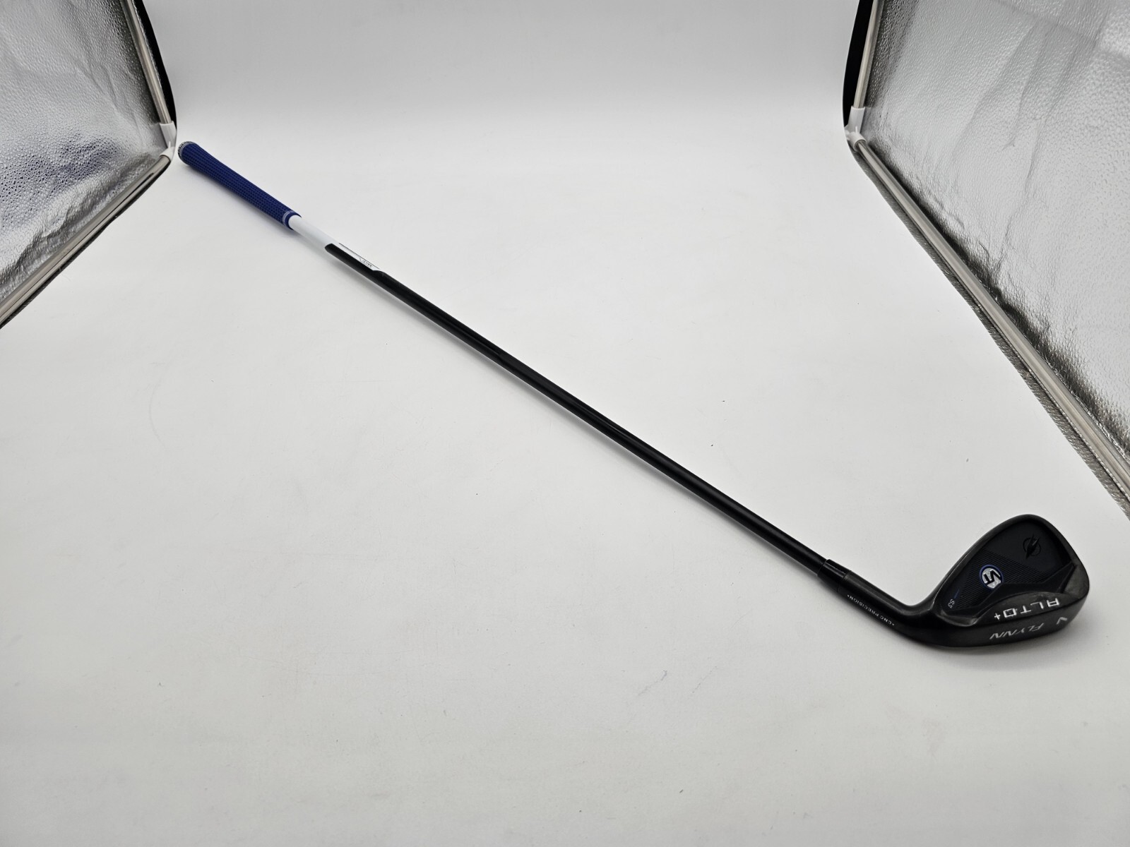 Flynn Alto+ 7 Iron Series 2 Graphite VTMax Shaft Blue Lamkin Grip JR Golf Club Flynn Alto+ 7 Iron Series 2 Graphite VTMax Shaft Blue Lamkin Grip JR Golf Club