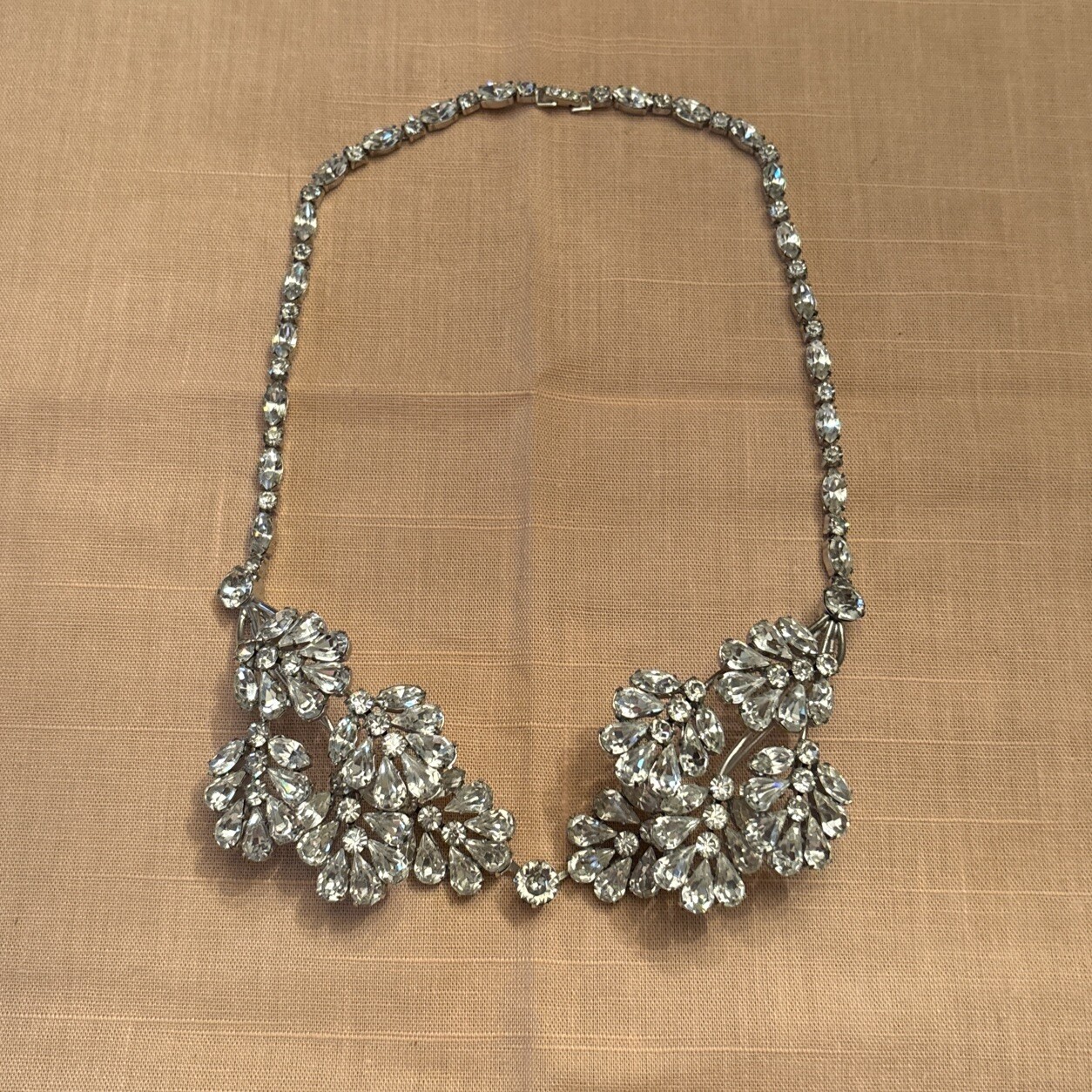 Early WeissCo Weiss Necklace Movable Swarovski Crystal 1940s -Rare Early WeissCo Weiss Necklace Movable Swarovski Crystal 1940s -Rare