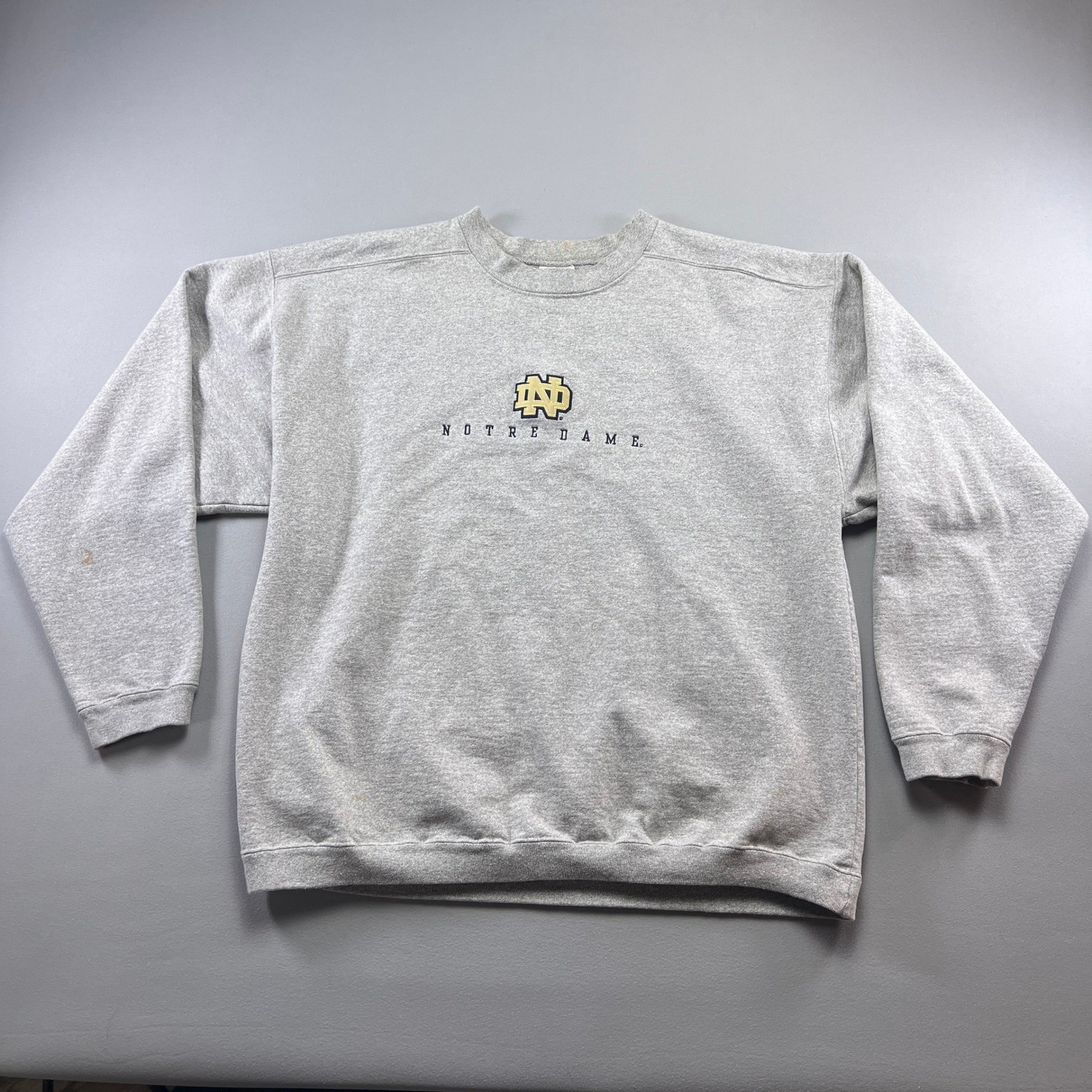 Vintage University Of Notre Dame Fighting Irish Sweatshirt Men XL Heathered Gray