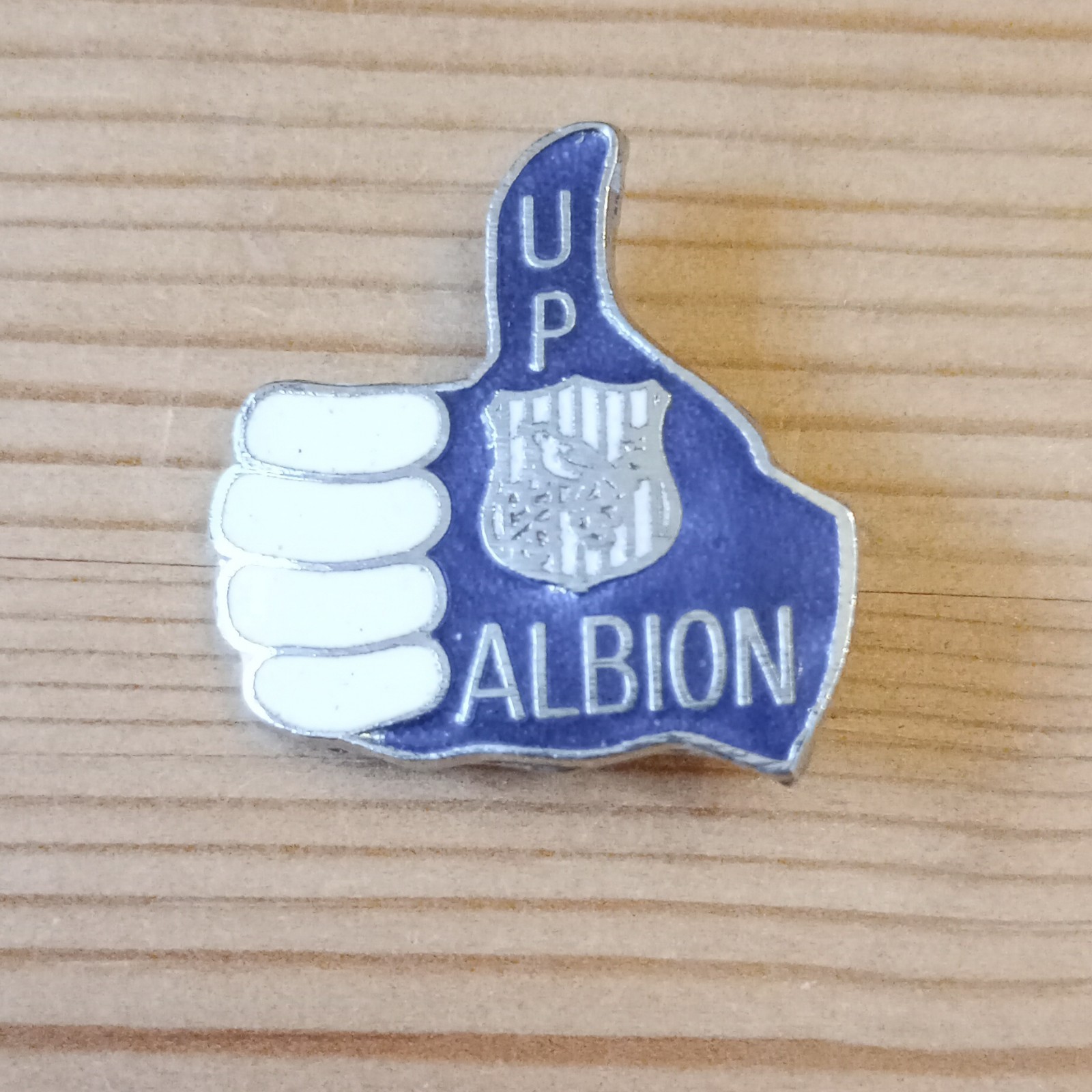 Vintage 70's/80's Thumbs Up West Bromwich Albion Enamel Badge Vintage 70's/80's Thumbs Up West Bromwich Albion Enamel Badge