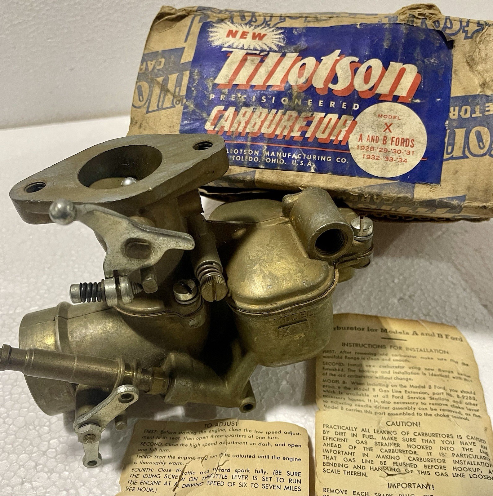 Original NOS Tillotson Carburetor Ford Model A & B 4-cylinder Flathead
