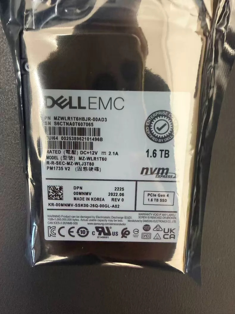 0MNMV Dell 1.6TB PCIe Gen4 NVMe Mixed Use 2.5in SSD MZ-WLR1T60 00MNMV 0MNMV Dell 1.6TB PCIe Gen4 NVMe Mixed Use 2.5in SSD MZ-WLR1T60 00MNMV
