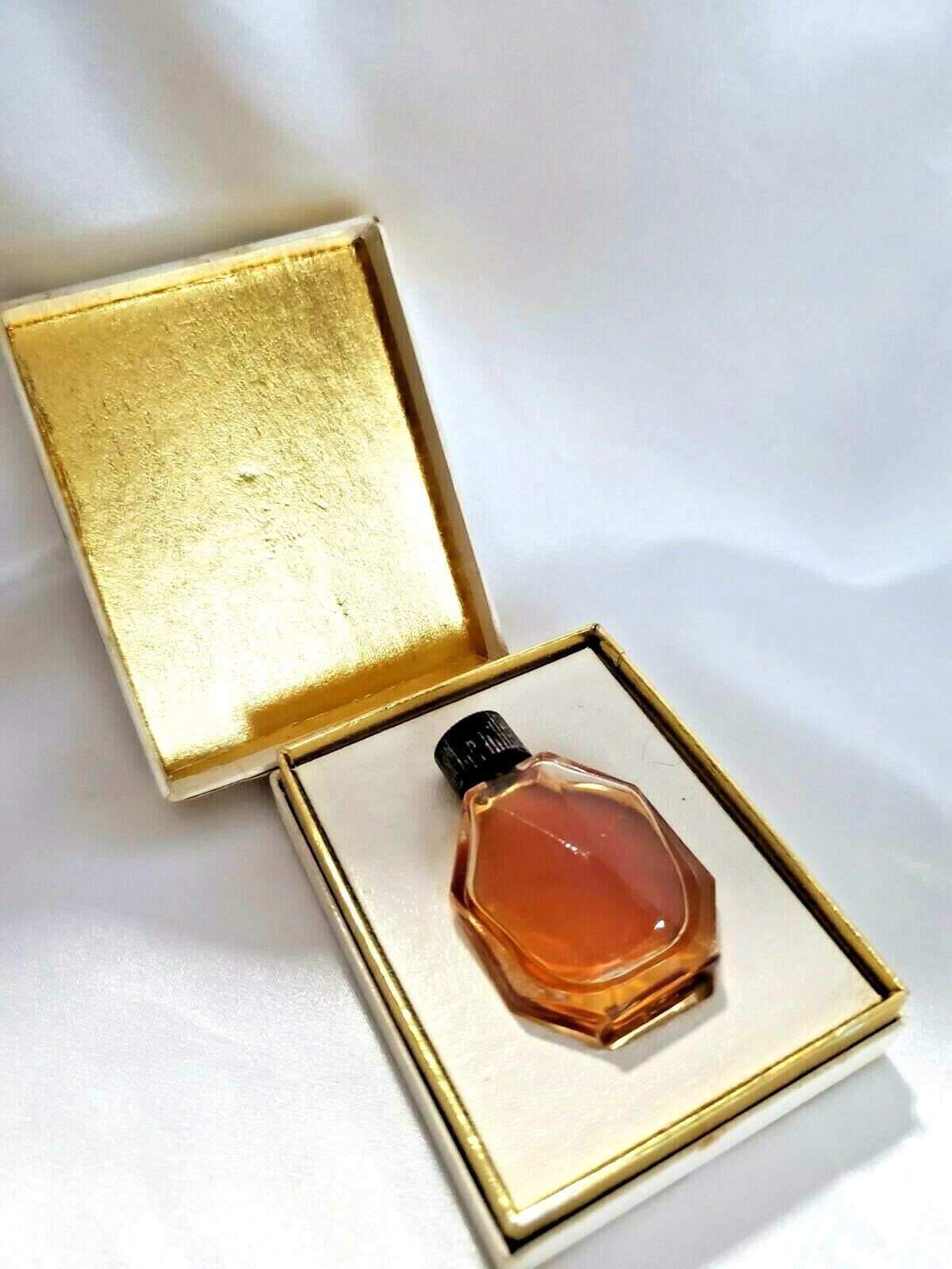 Surrender By Ciro c.1932 Antique Perfume Bother Collectible With Box