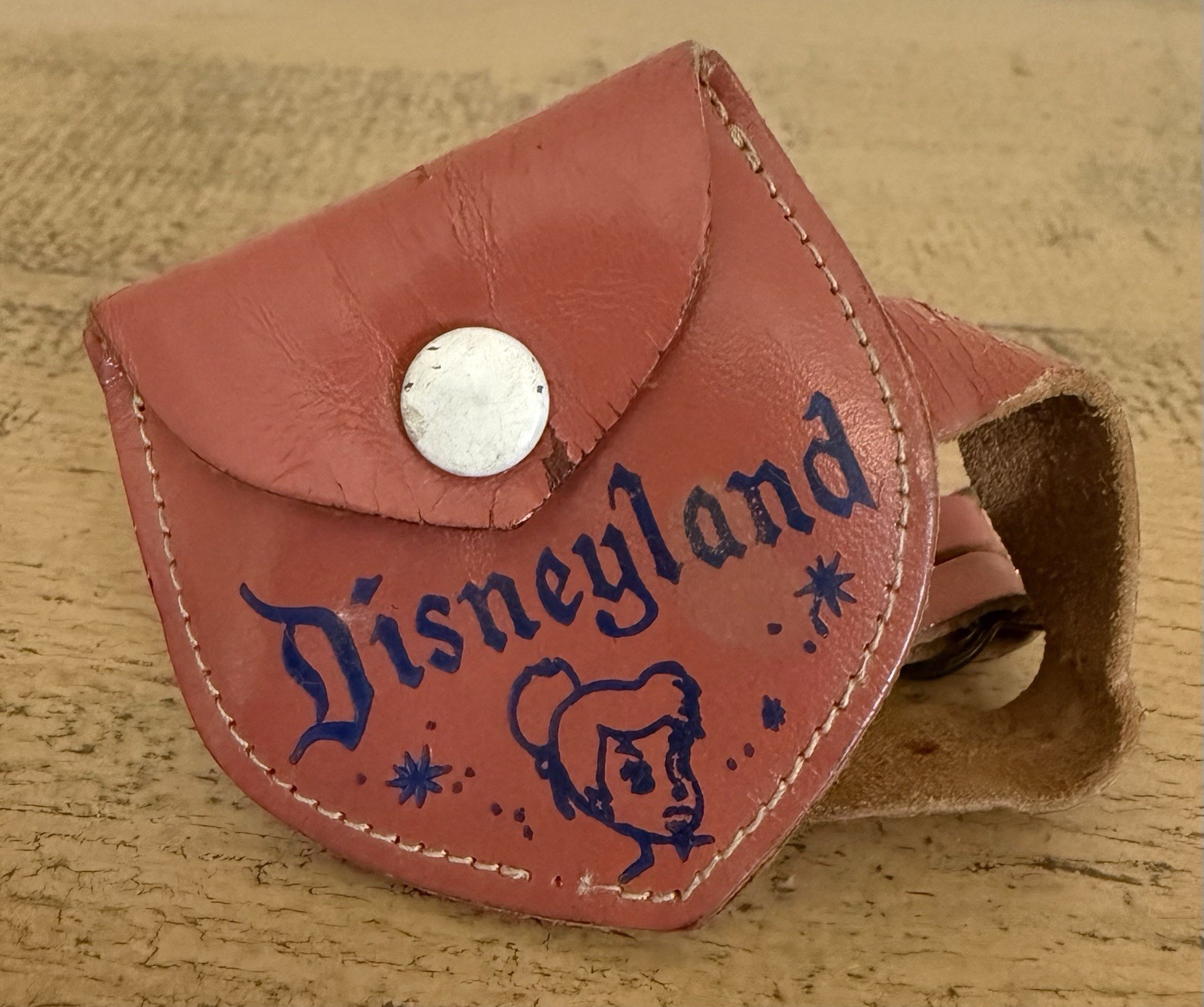 Vintage Disneyland Child Wrist Purse Tinkerbell WORN CRACKED Souvenir