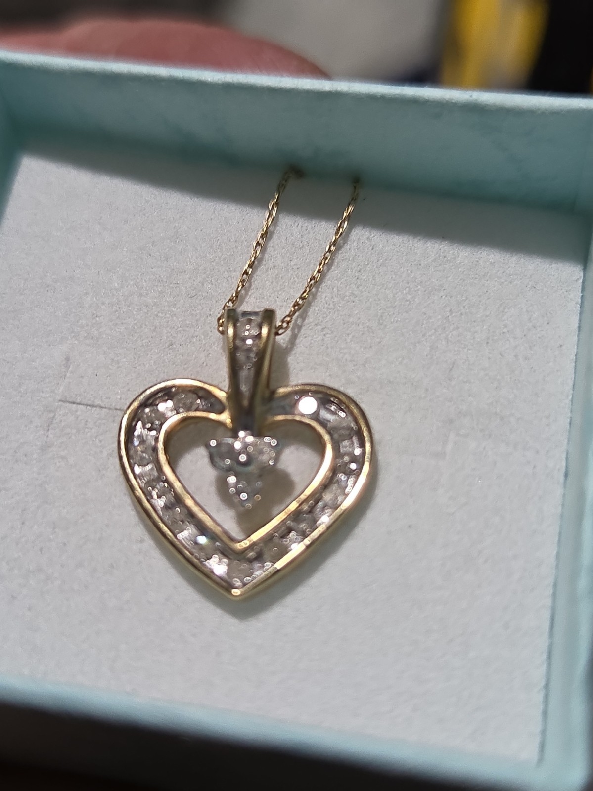 10k Yellow Gold Diamond Heart Charm Pendant Necklace, Cable Chain, Signed 10k Yellow Gold Diamond Heart Charm Pendant Necklace, Cable Chain, Signed