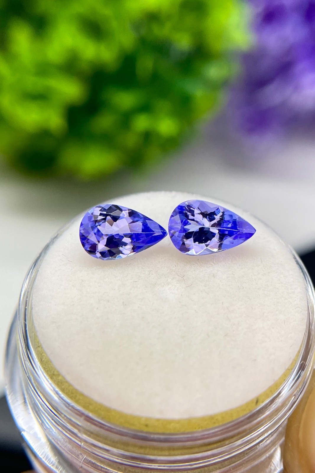 Natural Tanzanite Matched Pair Faceted Pear Shape Loupe Clean Gemstone