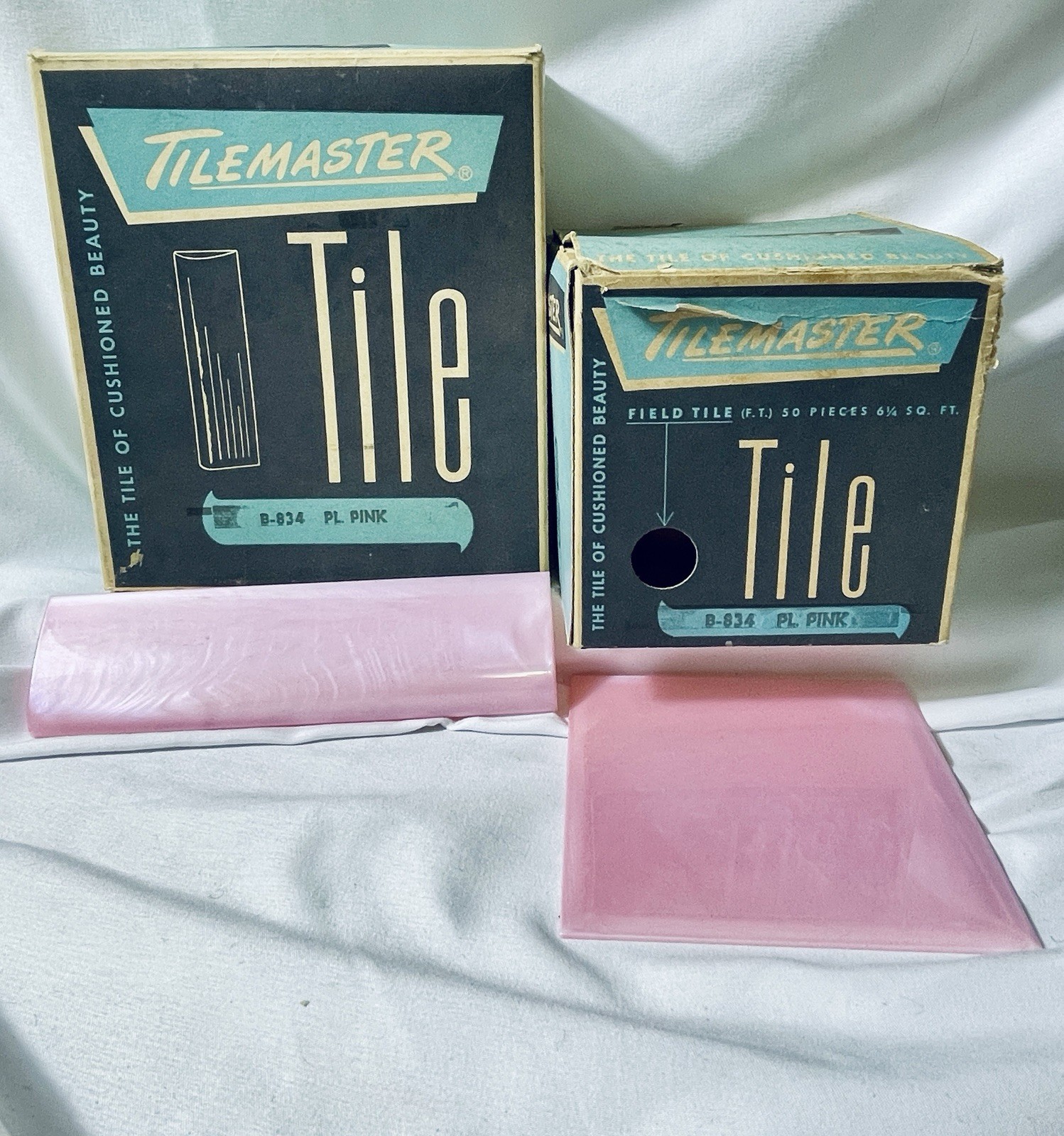 Vintage MCM Pearl Pink Plastic Polystyrene Tilemaster Wall Tiles 4.25x4.25 NOS Vintage MCM Pearl Pink Plastic Polystyrene Tilemaster Wall Tiles 4.25x4.25 NOS