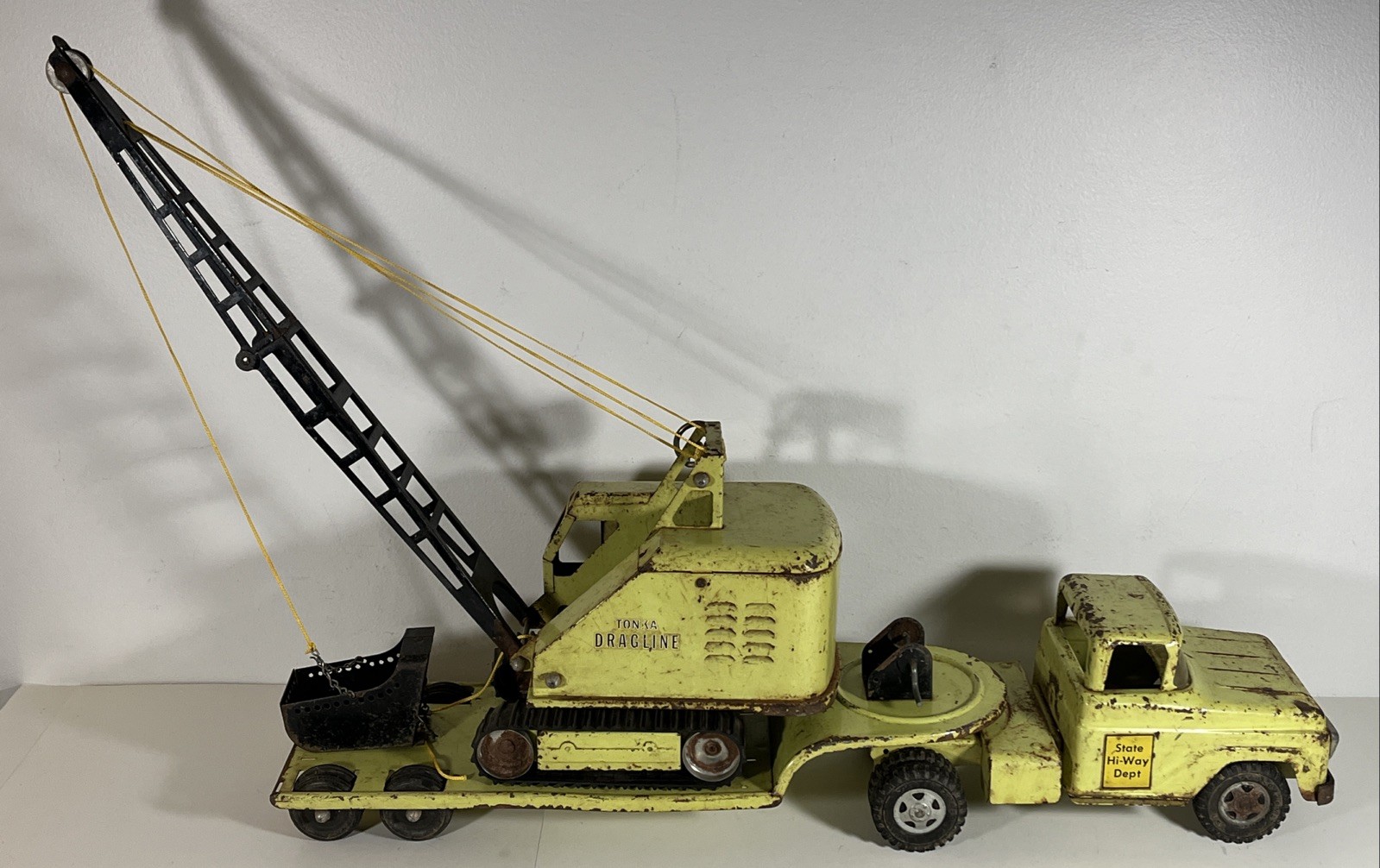 Vintage 1959 Tonka Green State Hi-Way Dept Semi Truck Lowboy Trailer Dragline