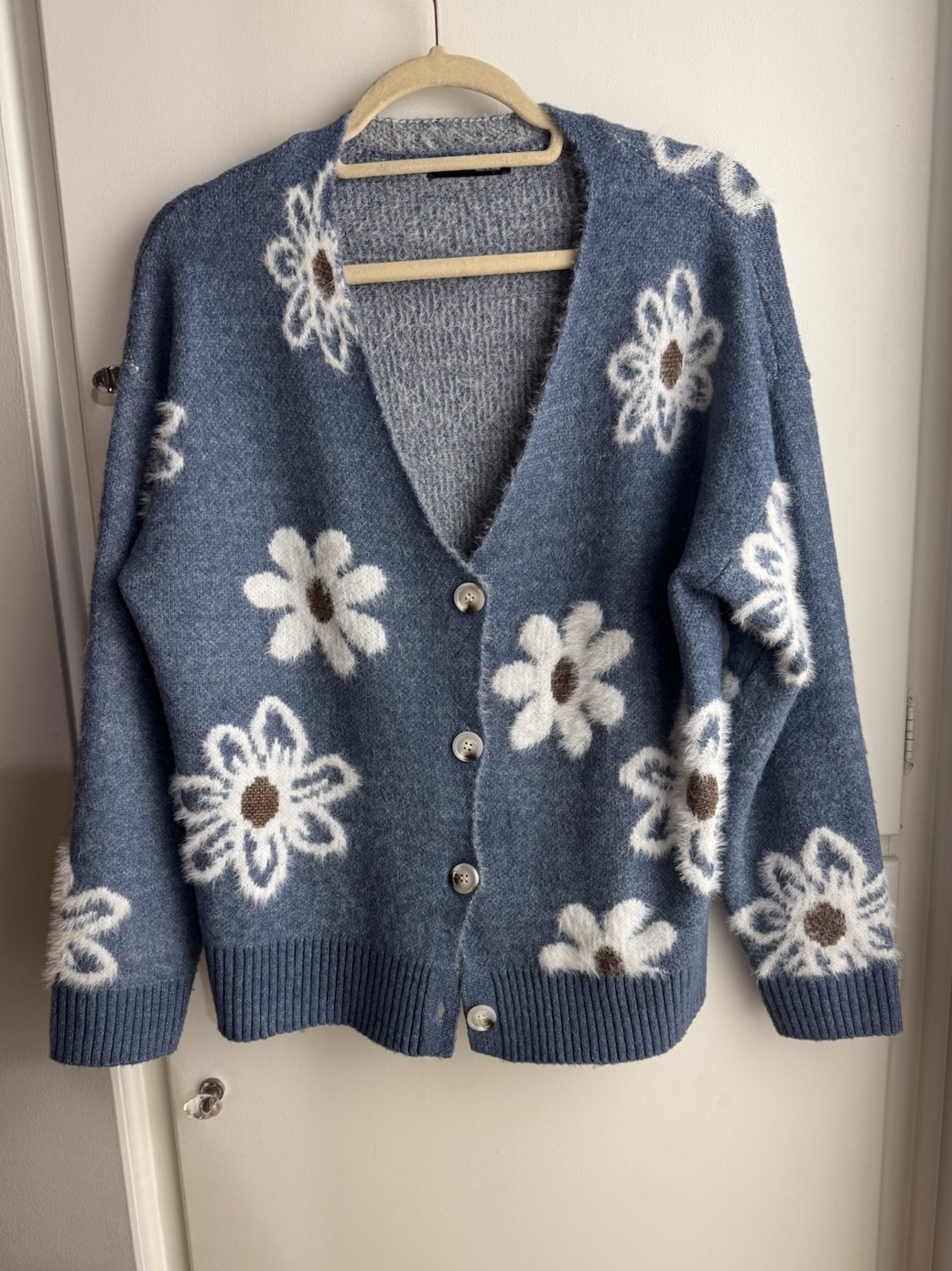 SHEIN Floral Dusty Blue Cardigan Size 8-10 L US - EU 40-42