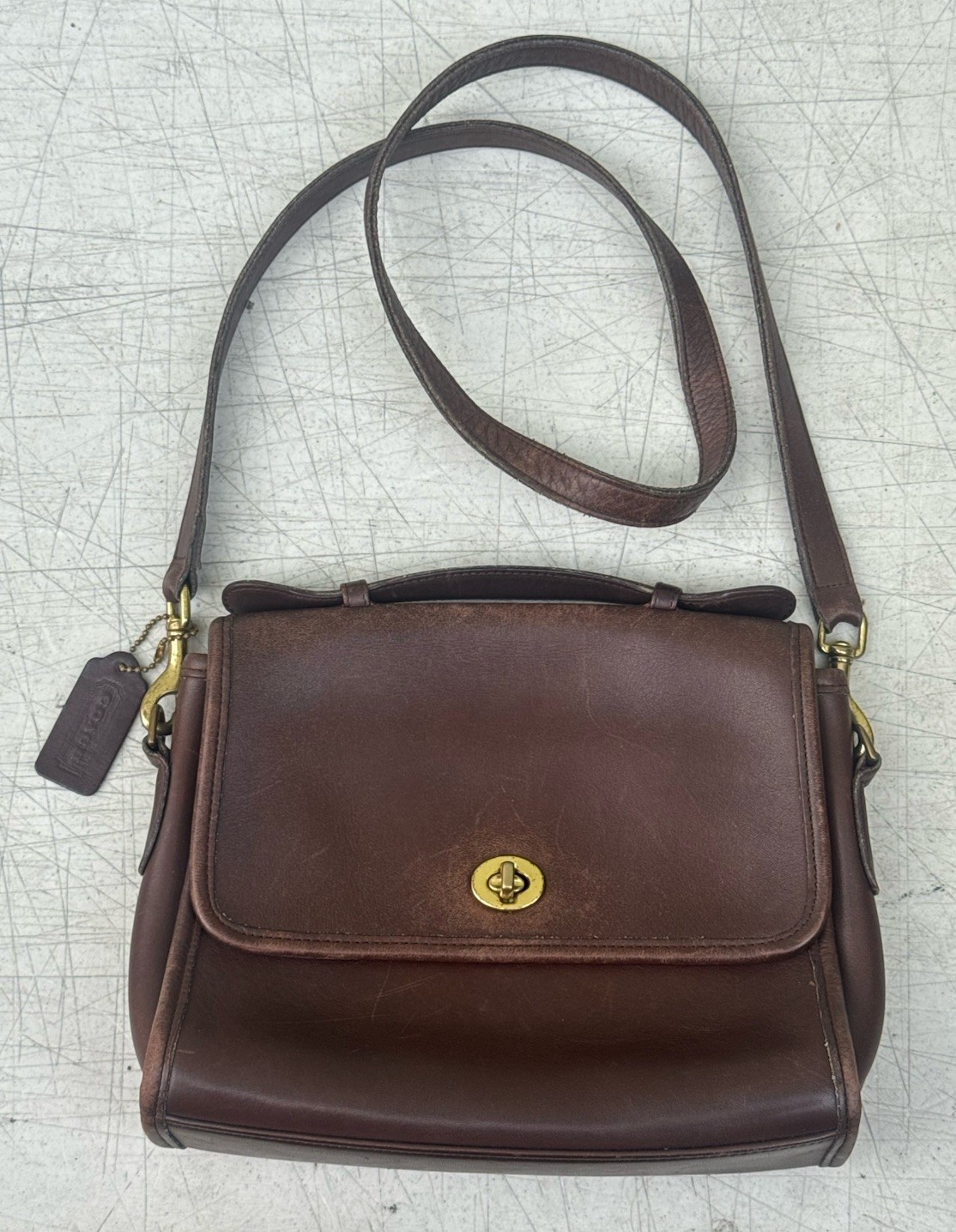 Vintage 1990s Coach Court Bag B60 9870 Mahogany Brown Glove tanned Leather USED Vintage 1990s Coach Court Bag B60 9870 Mahogany Brown Glove tanned Leather USED