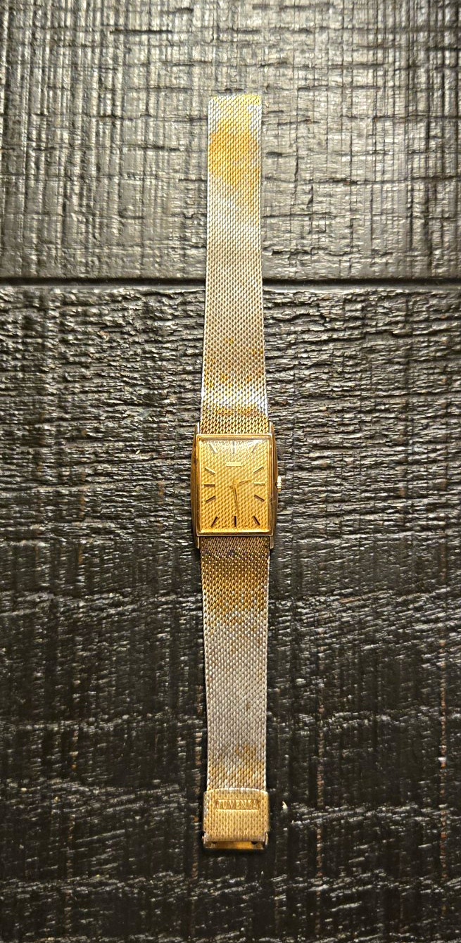 Vintage 60s-70s Juvenia Tank Gold Tone Men\'s Watch Vintage 60s-70s Juvenia Tank Gold Tone Men\'s Watch