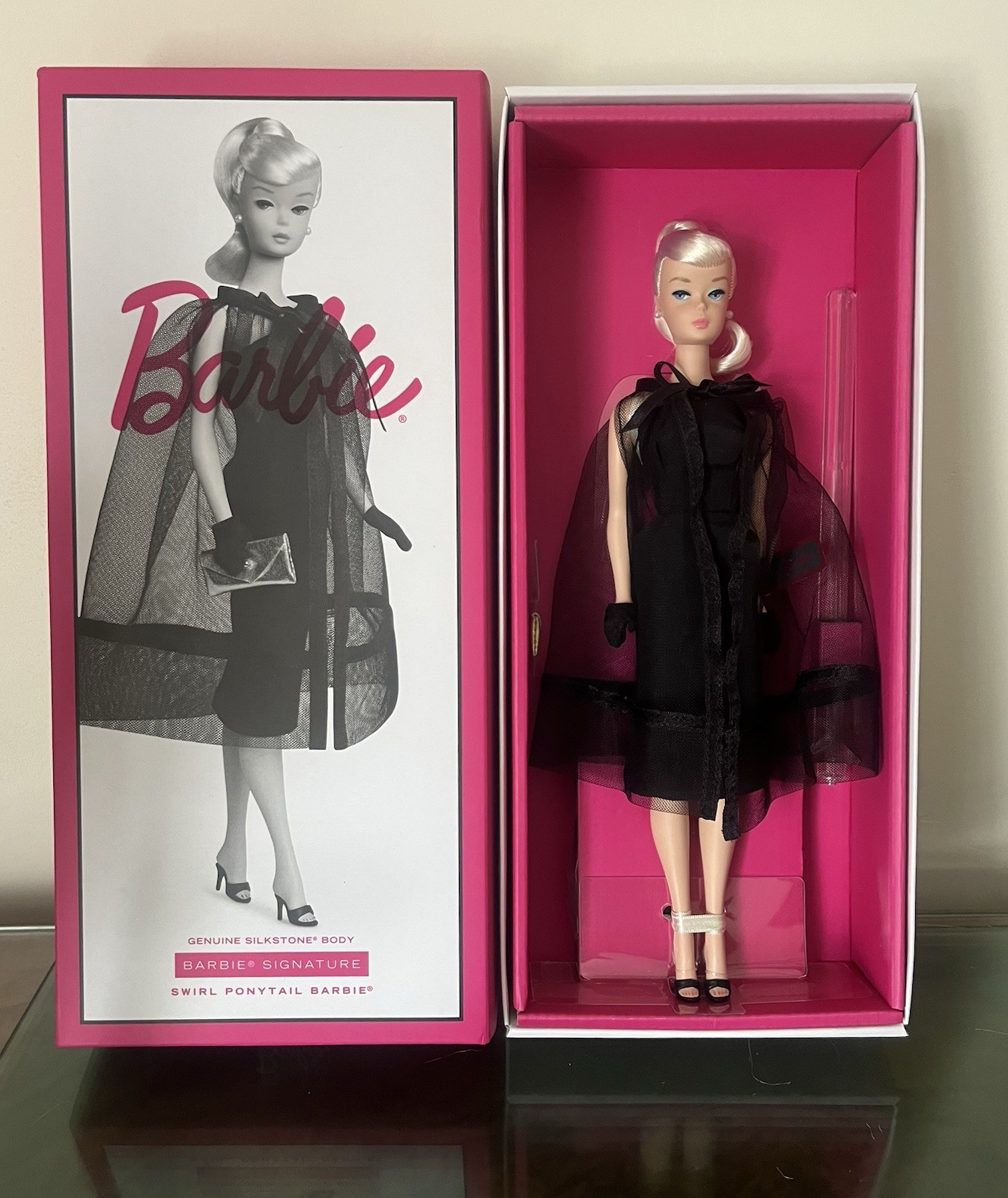 2024 BARBIE SIGNATURE PLATINUM SWIRL PONYTAIL SILKSTONE BARBIE DOLL NRFB 2024 BARBIE SIGNATURE PLATINUM SWIRL PONYTAIL SILKSTONE BARBIE DOLL NRFB