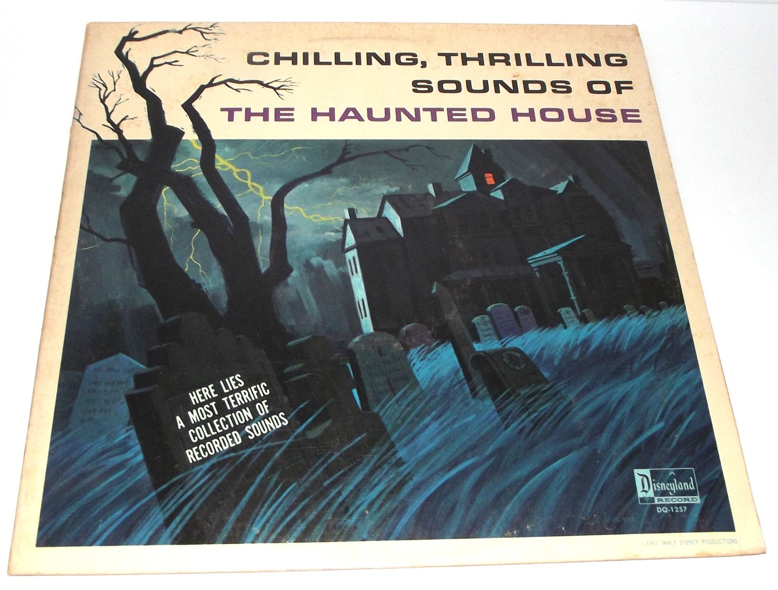 Disneyland Chilling Thrilling Sounds of The Haunted House 1964 LP Record DQ-1257