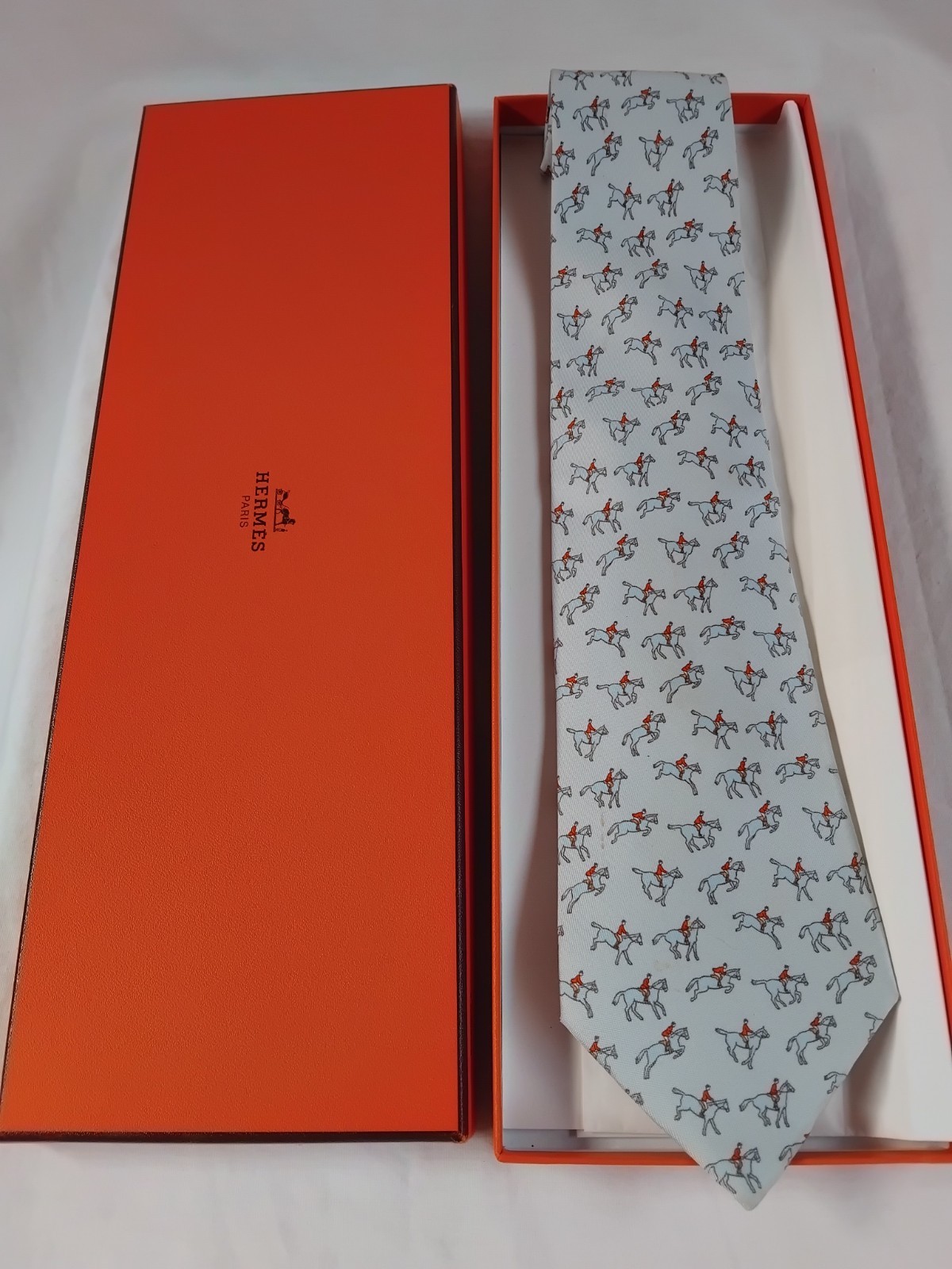 Hermes Paris Grey Horse Patterned Silk Necktie Made In France