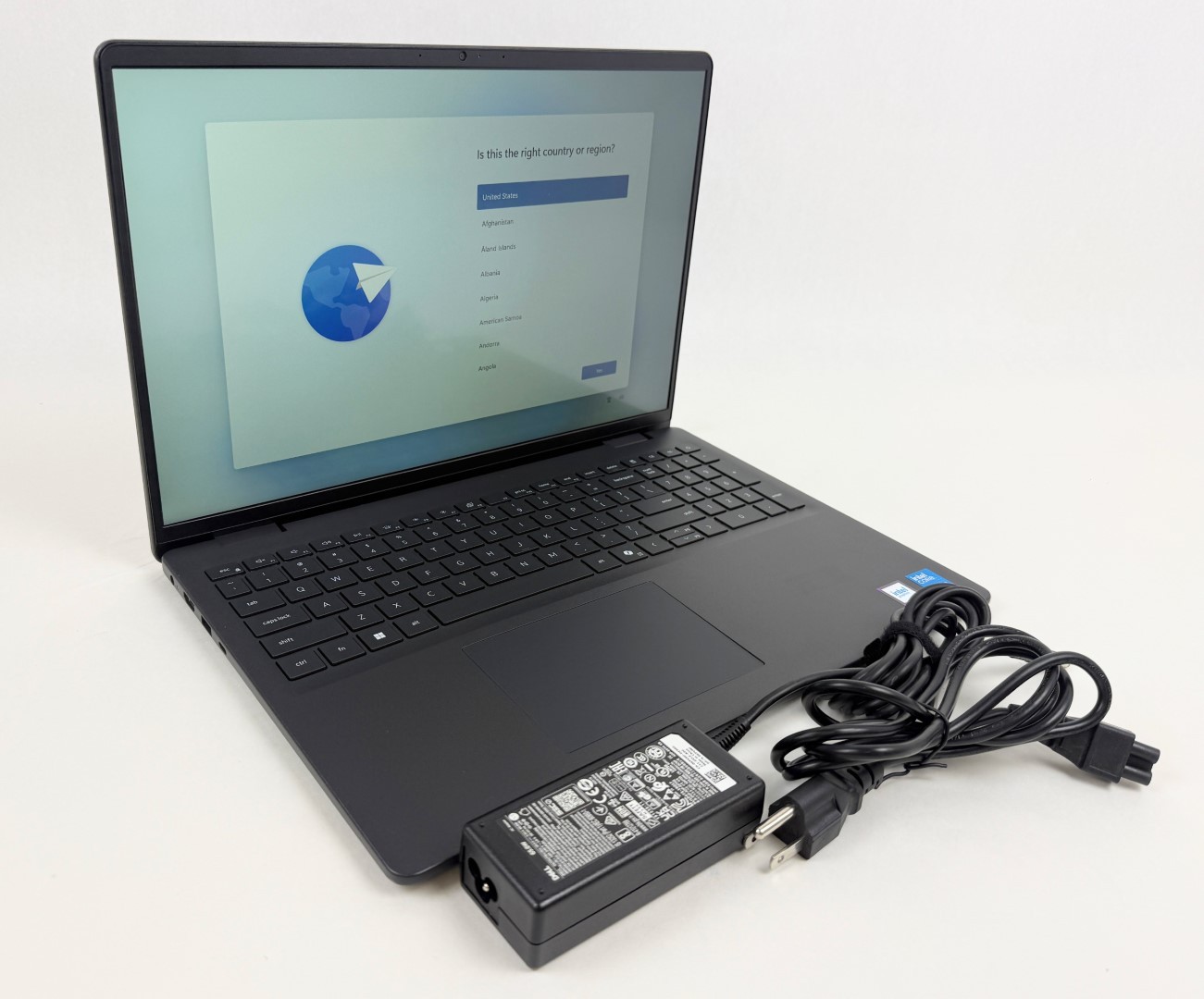 Dell 16 DC16250 16\