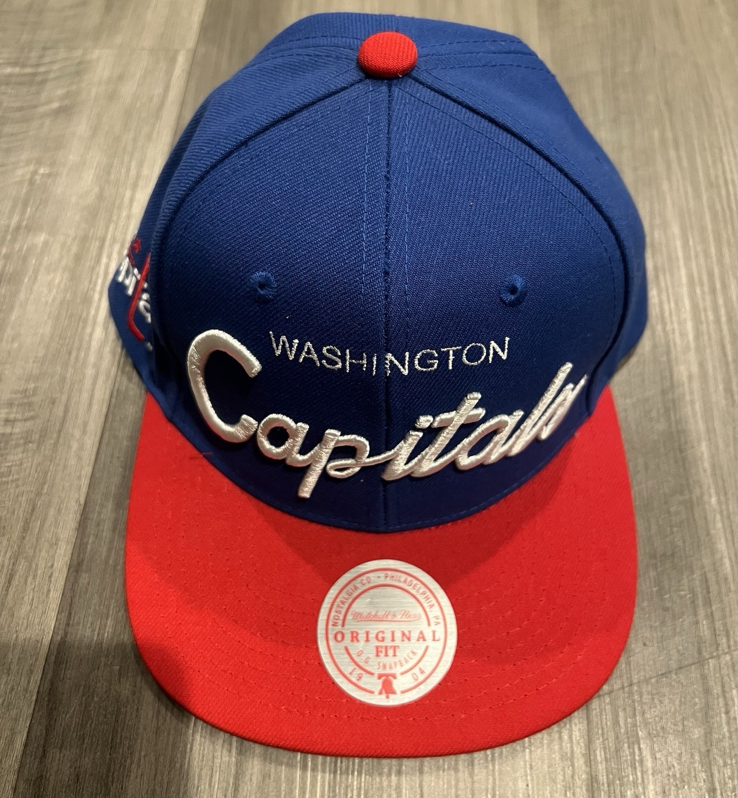 MEN’S WASHINGTON CAPITALS MITCHELL & NESS SNAPBACK HAT BLUE & RED NWT $40